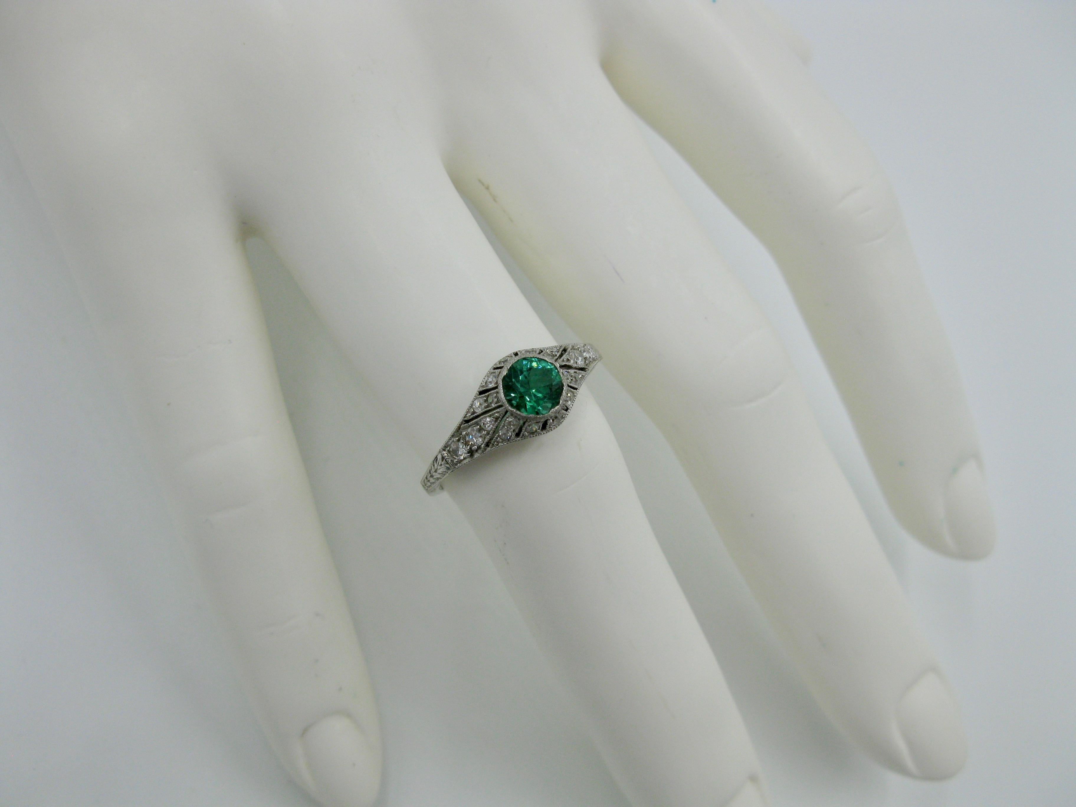 Round Cut Art Deco Demantoid Green Garnet Diamond Platinum Wedding Engagement Ring