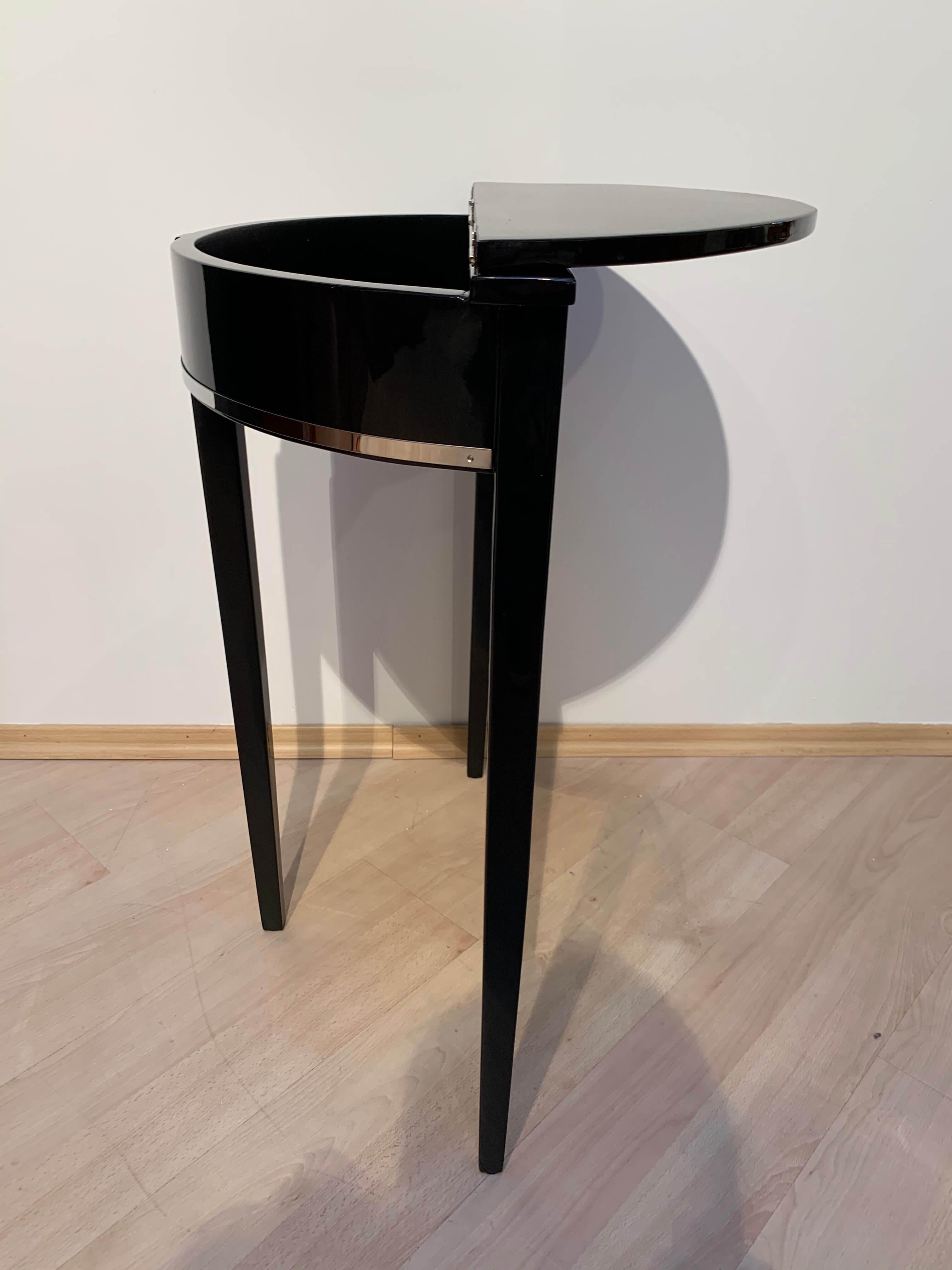 Art Deco Demi-Lune Console Table, Black Piano Lacquer on Oak, France circa 1930 2