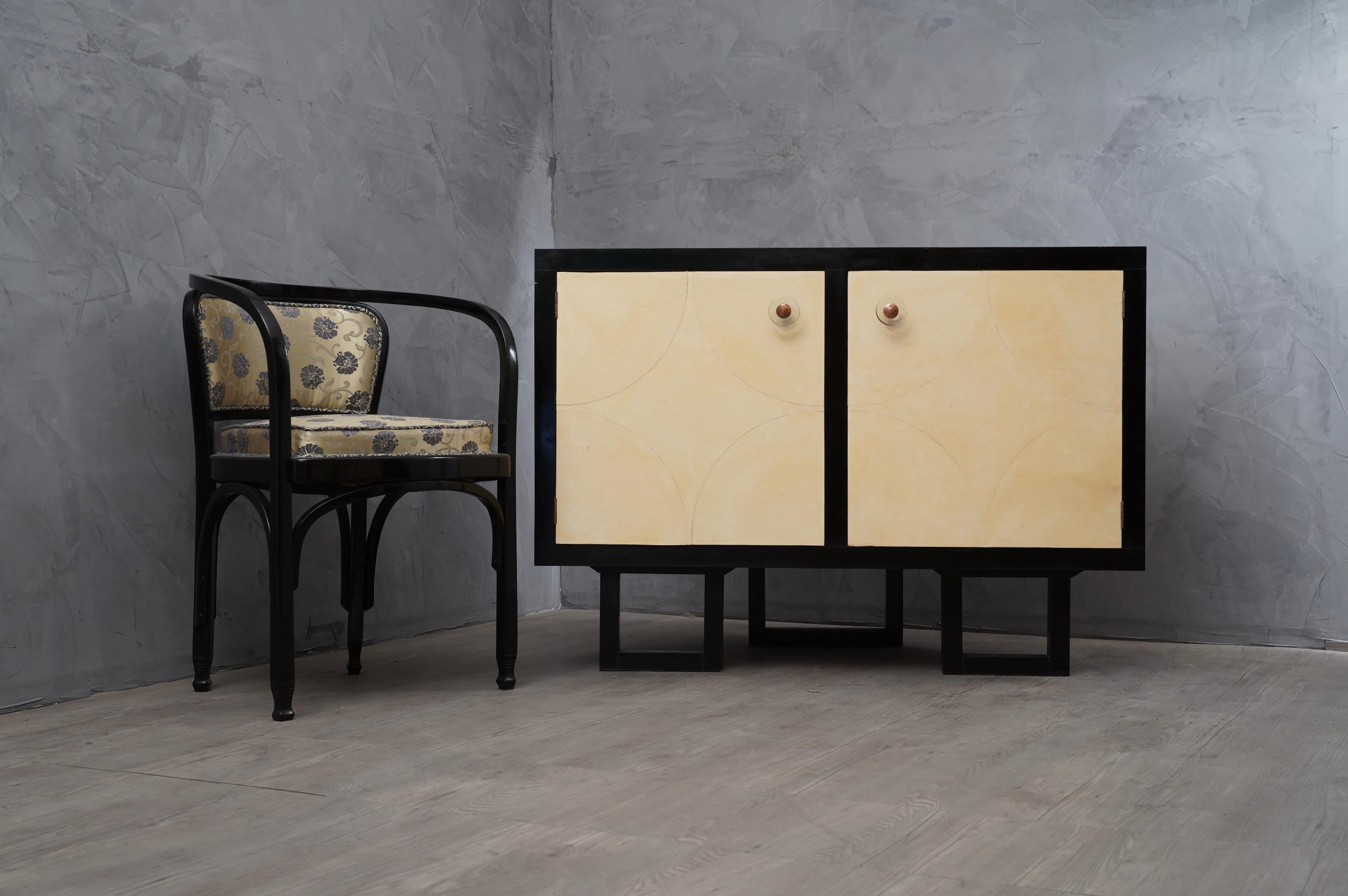 Art Deco Demi-Lune Goatskin French Sideboard, 1930 In Good Condition In Rome, IT