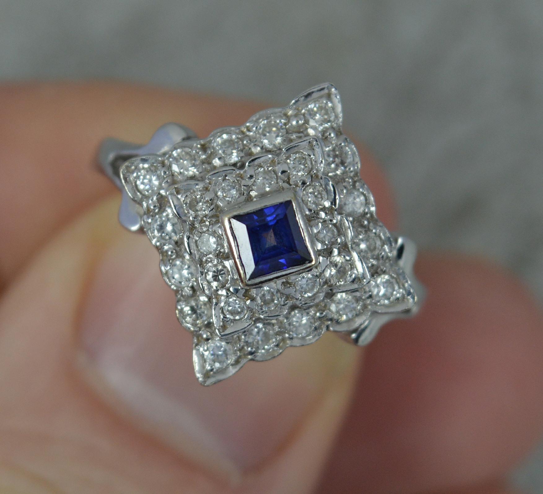 Art Deco Design 18ct White Gold Blue Sapphire and Diamond Cluster Ring For Sale 1
