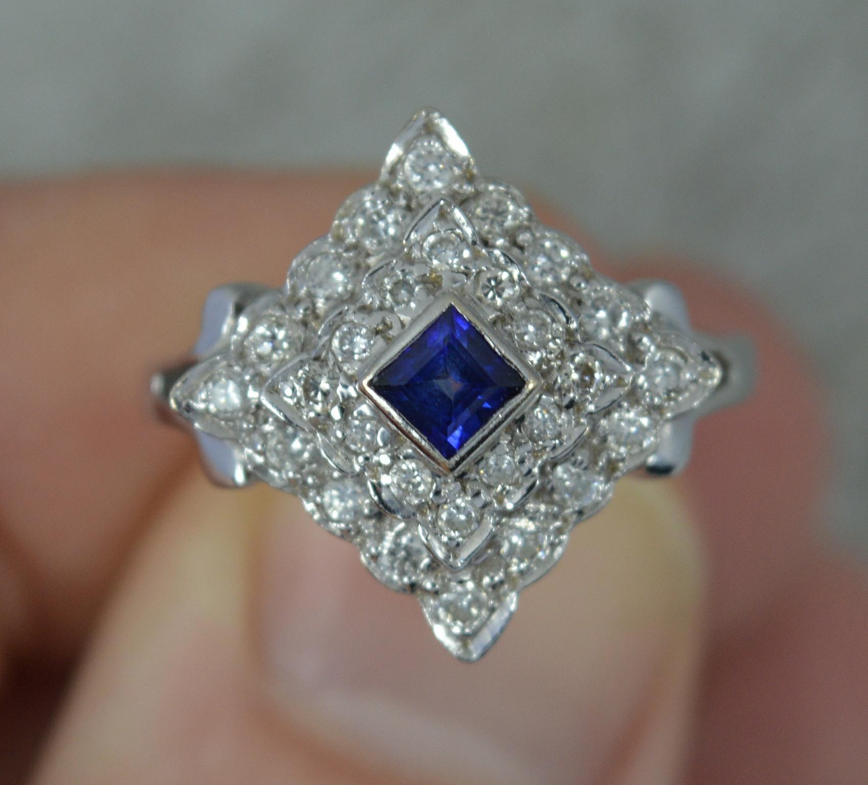 Art Deco Design 18ct White Gold Blue Sapphire and Diamond Cluster Ring For Sale 2