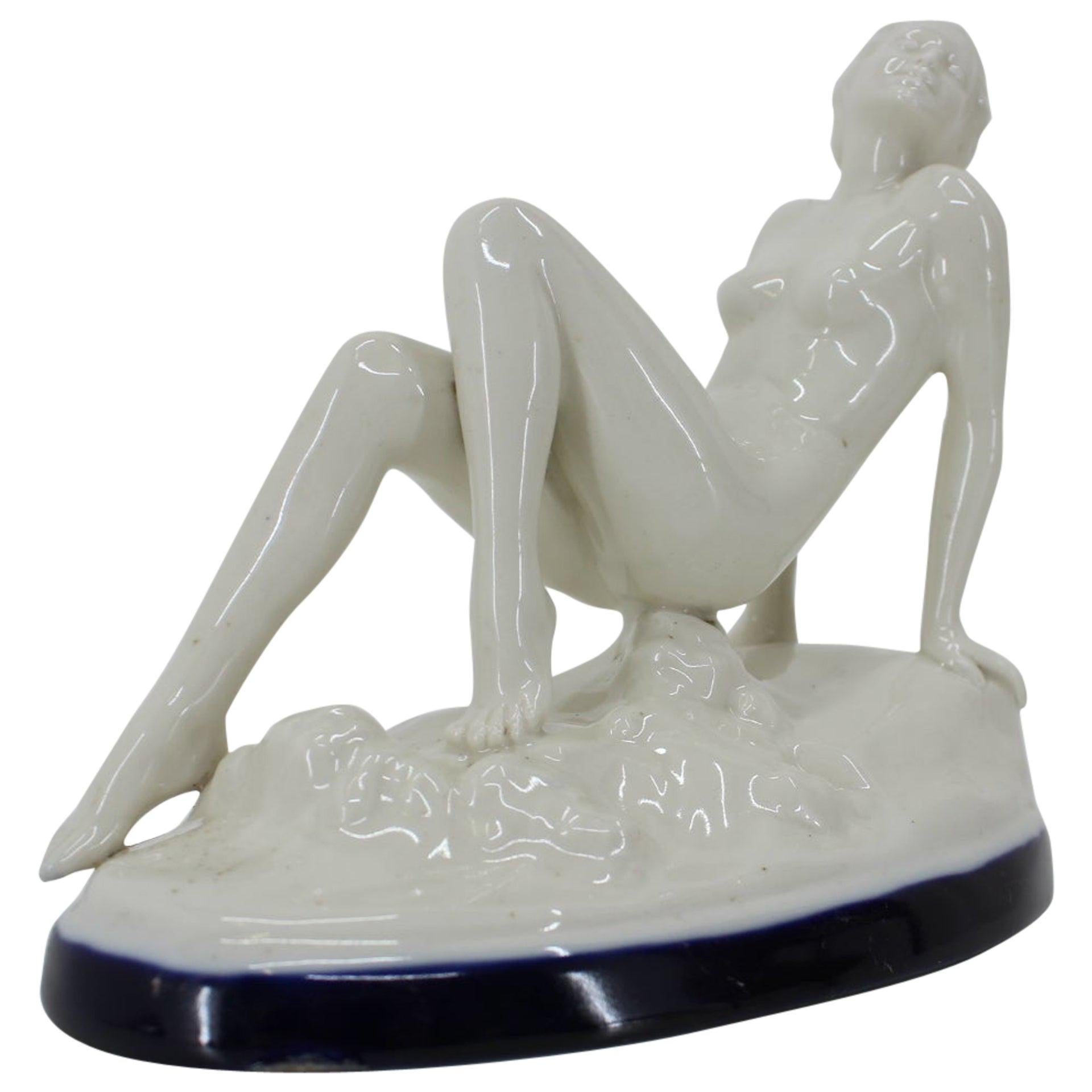 Art Deco Design Ceramic Sculpture Nude Sitting Woman, 1930s For Sale