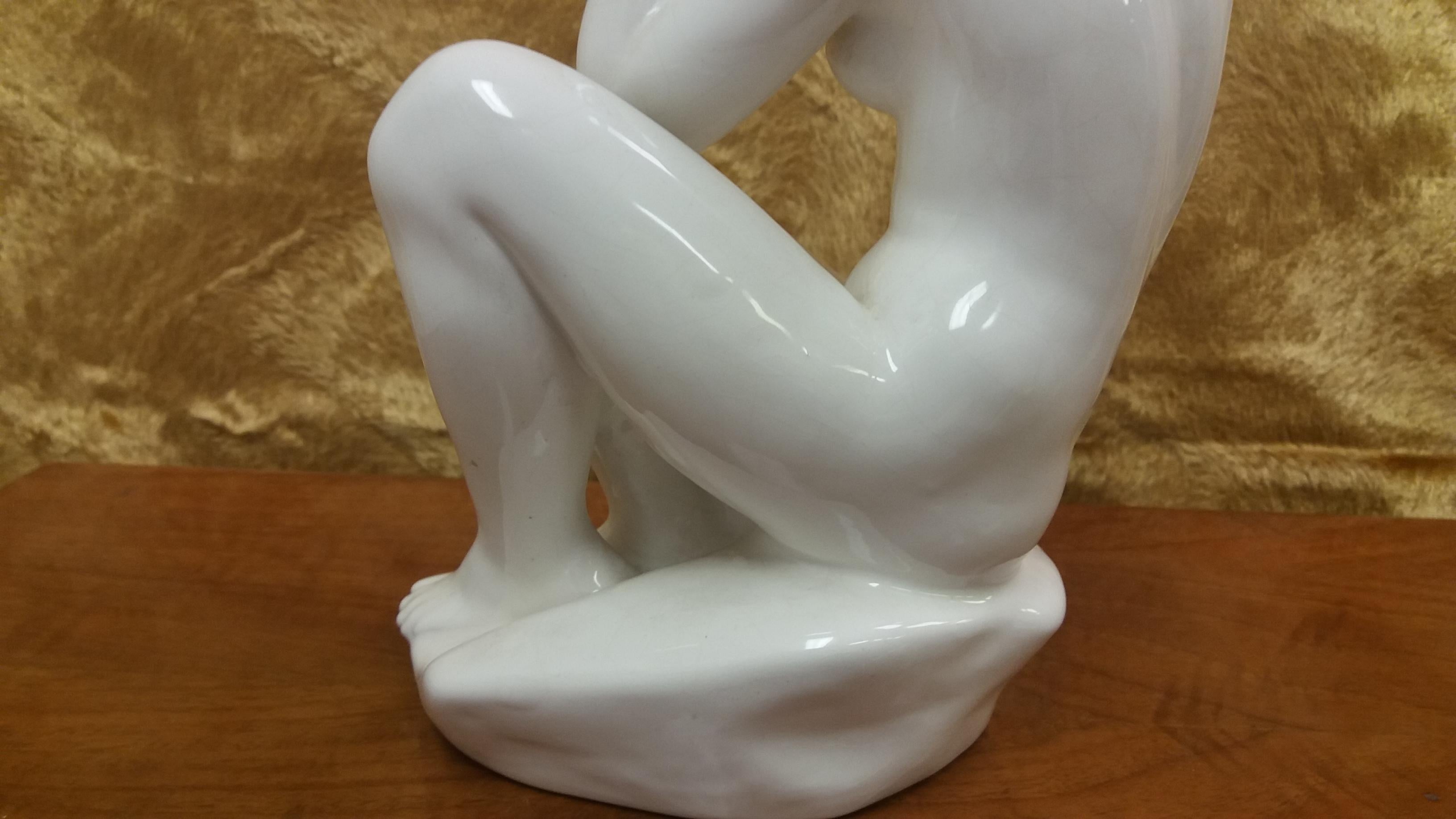 Art Deco Design Ceramic Sculpture Nude Sitting Woman, 1940s For Sale 5