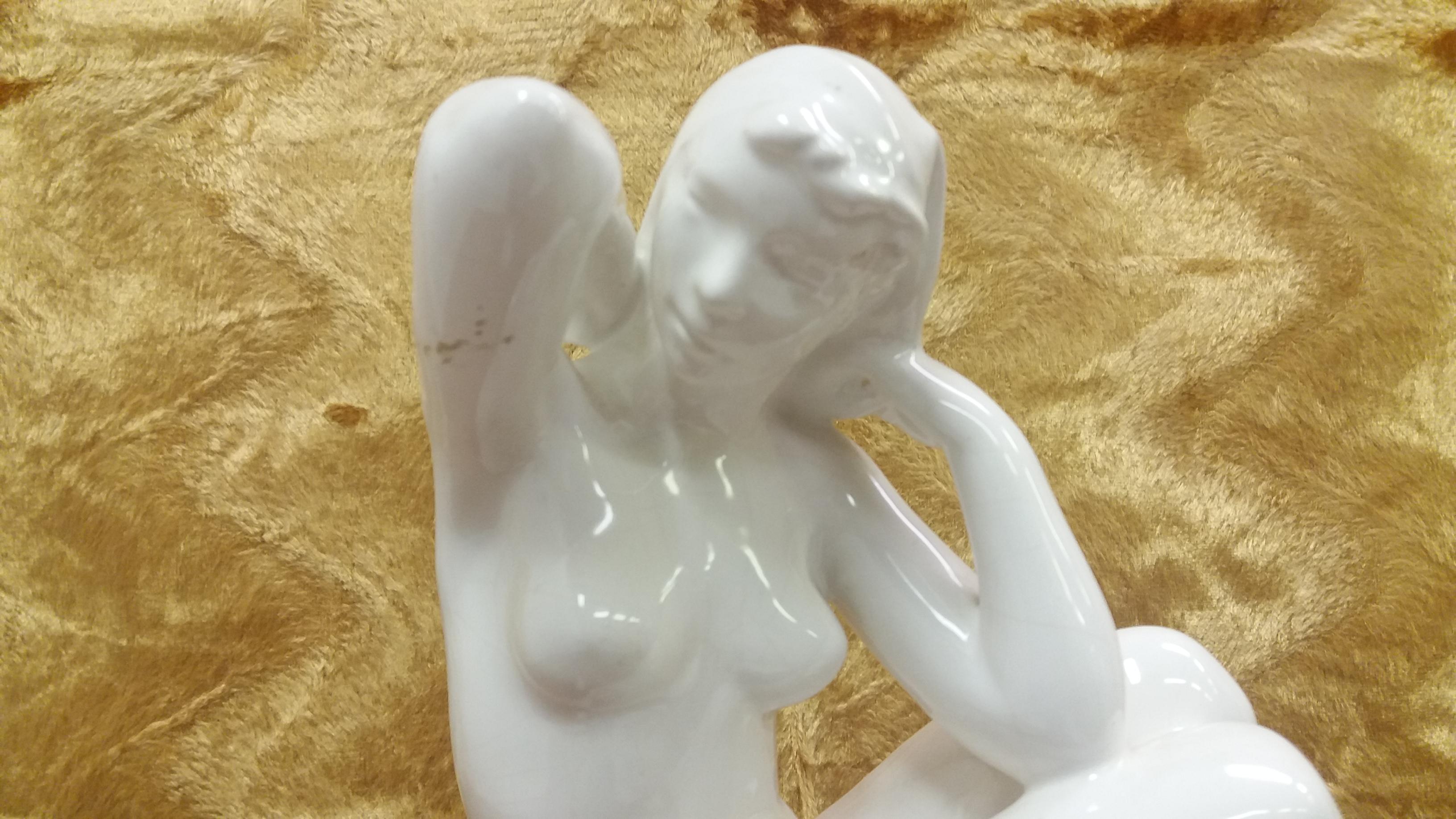 Mid-20th Century Art Deco Design Ceramic Sculpture Nude Sitting Woman, 1940s For Sale