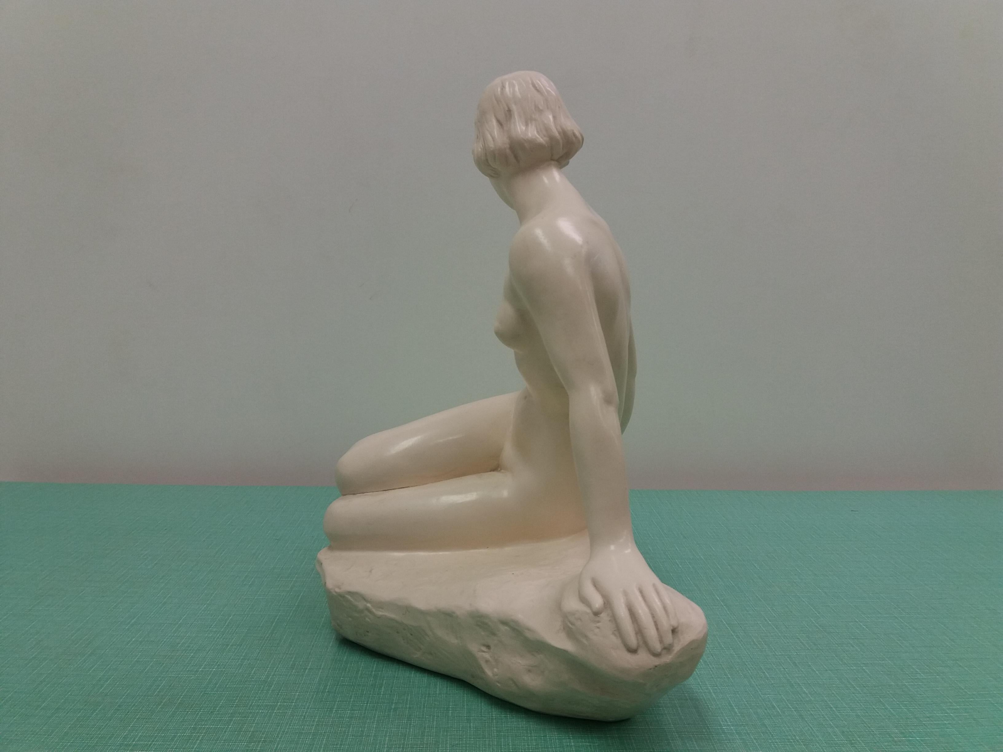 Art Deco Design Ceramic Sculpture Nude Sitting Woman, 1940s 1