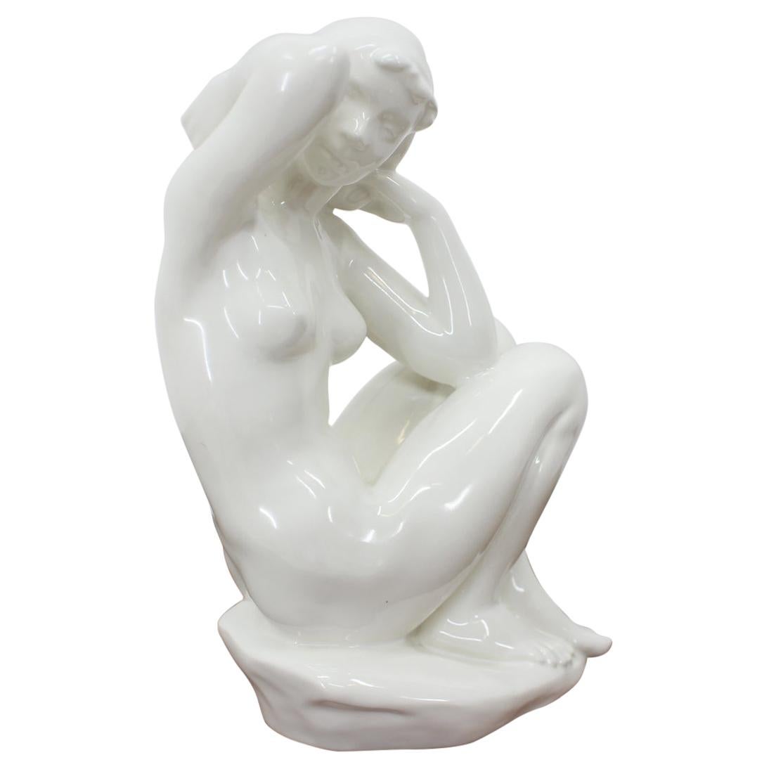 Art Deco Design Ceramic Sculpture Nude Sitting Woman, 1940s