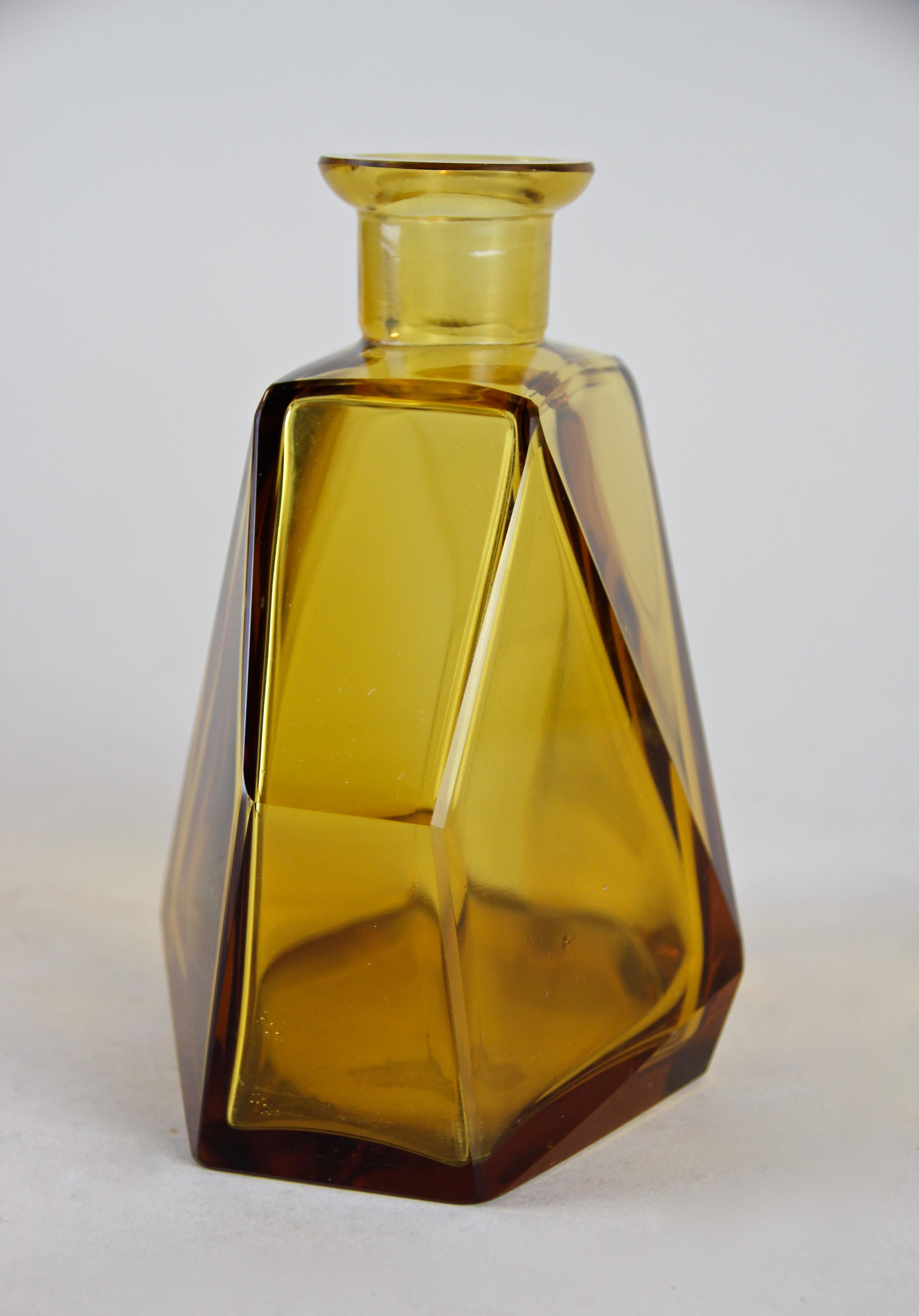 Art Deco Design Glass Liquor Set Amber-Colored, CZ, circa 1925 11