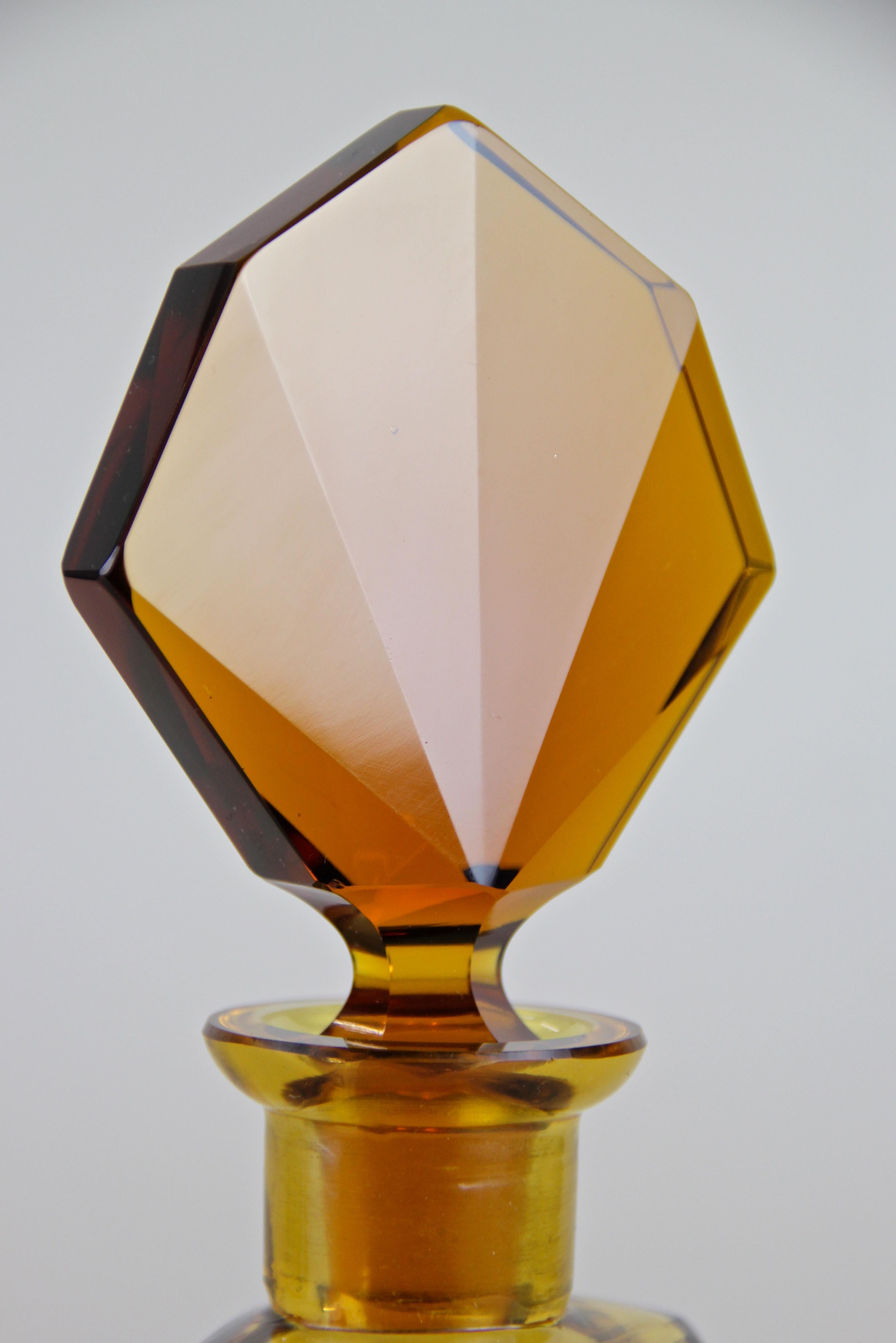 Art Deco Design Glass Liquor Set Amber-Colored, CZ, circa 1925 2