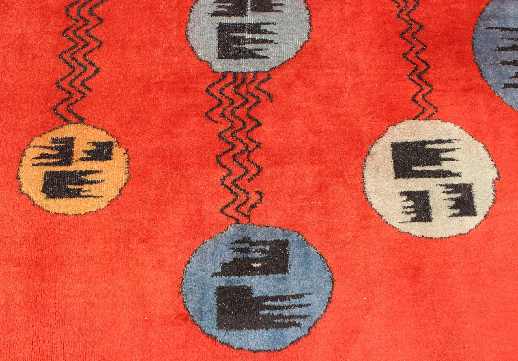 Mid-20th Century Art Deco Design Vintage Turkish Rug with Circular Motifs in Orange Red Colors For Sale