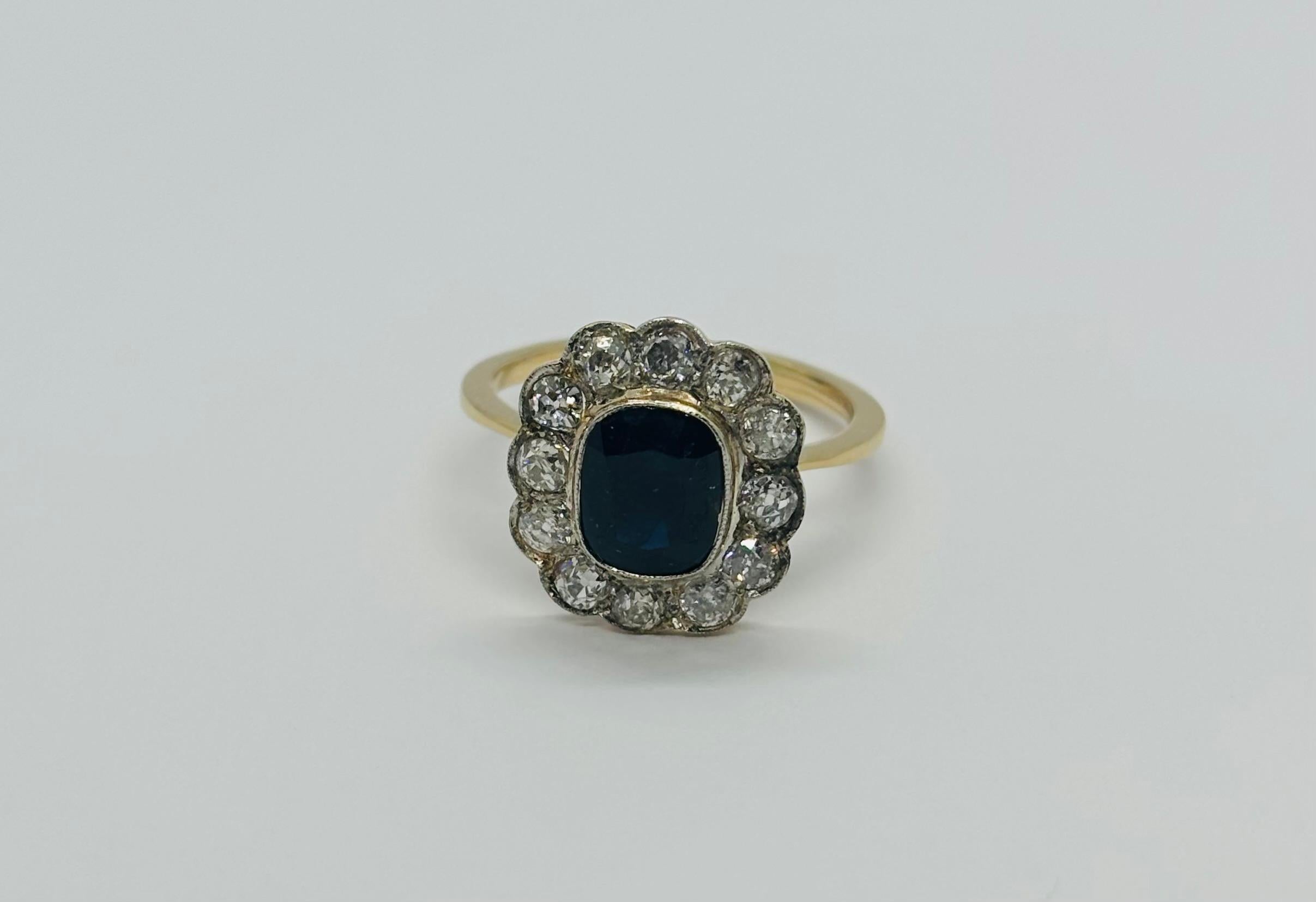 Cushion Cut Art Deco Design with 2 ct Sapphire and 0.84ct Diamonds 18k Gold & Platinum Ring