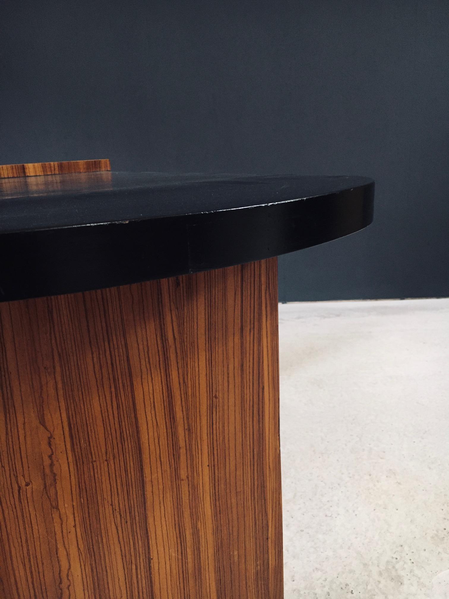 Art Deco Design Writing Desk, France 1930's For Sale 8