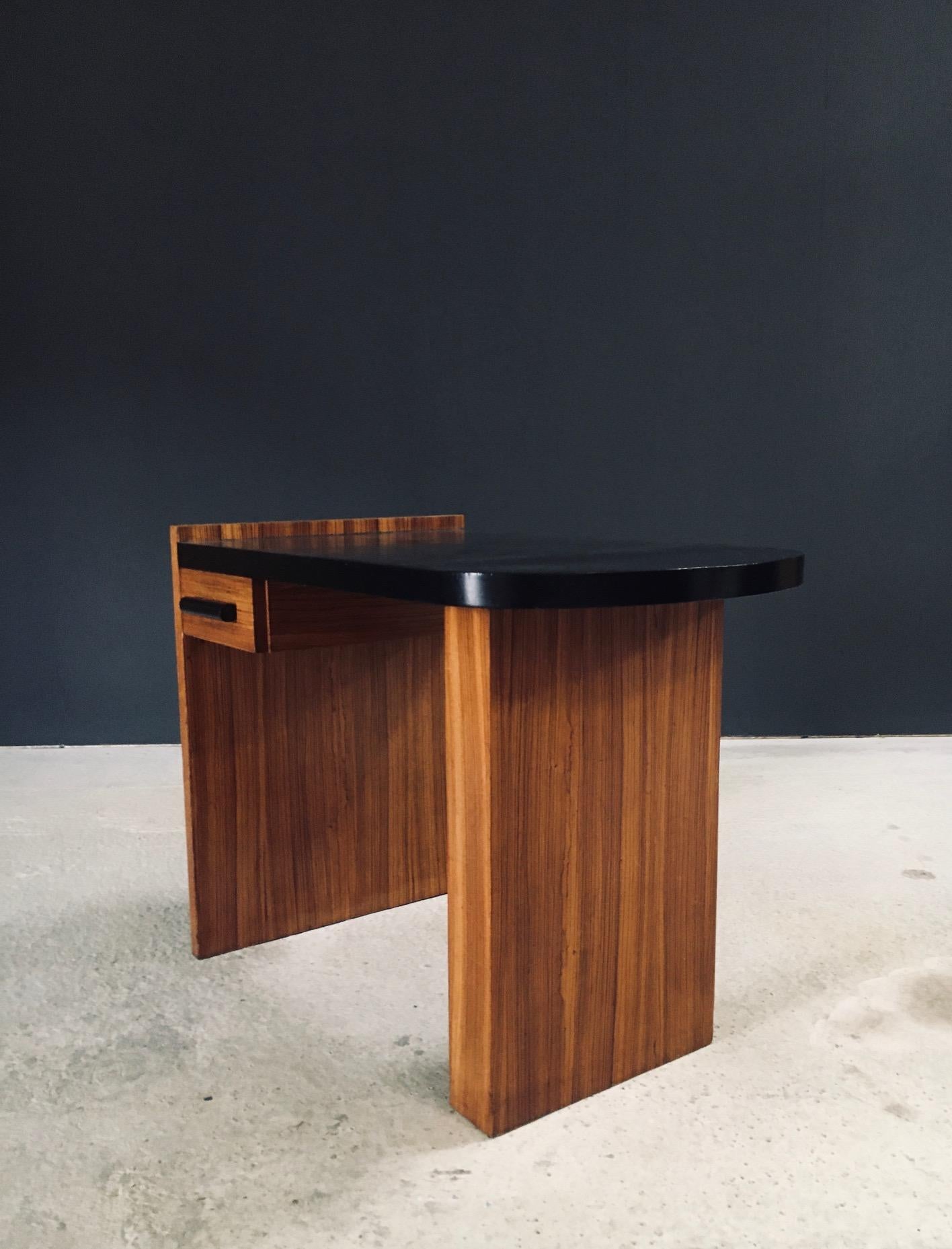 Art Deco Design Writing Desk, France 1930's For Sale 10