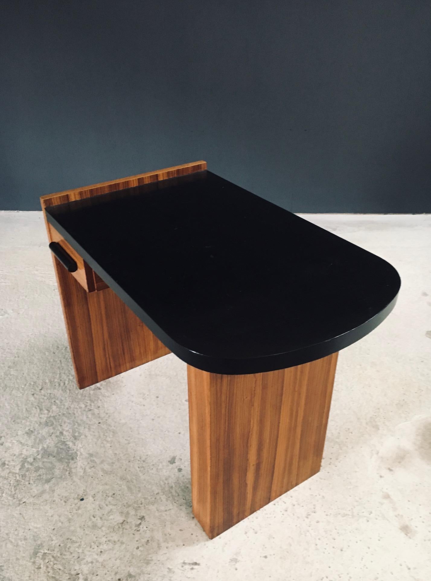 Art Deco Design Writing Desk, France 1930's For Sale 1