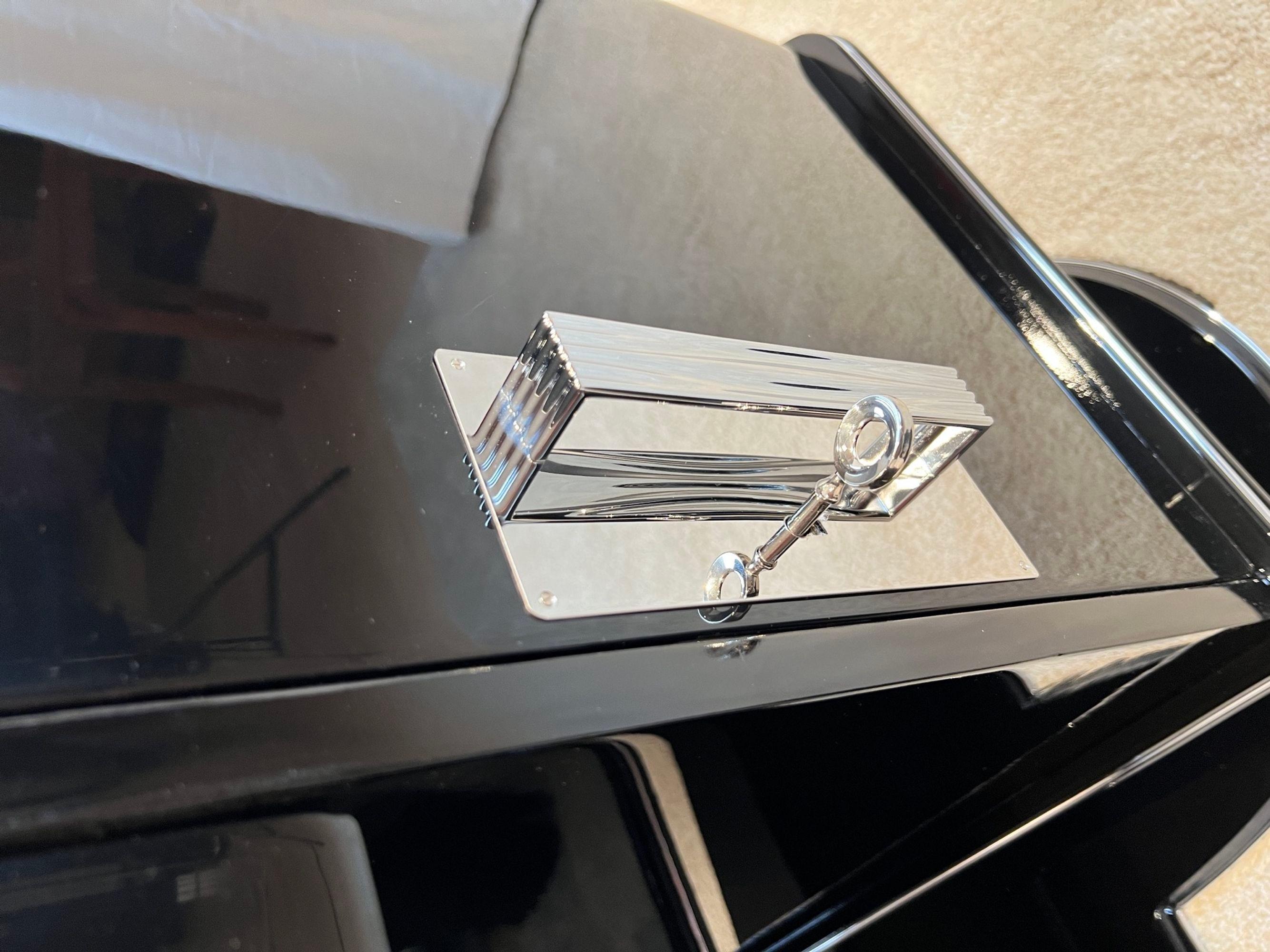 Bureau Art Déco, laque noire, chrome, acajou, France, années 1950 en vente 10