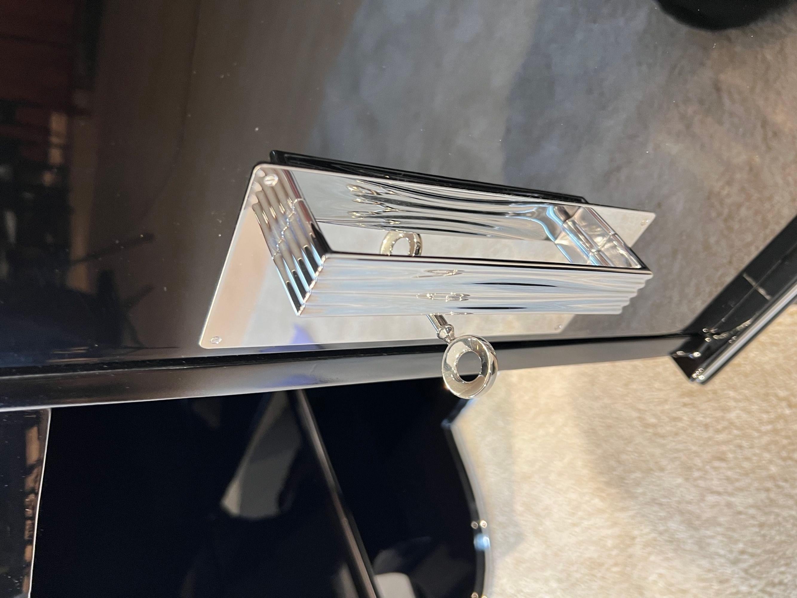 Bureau Art Déco, laque noire, chrome, acajou, France, années 1950 en vente 11