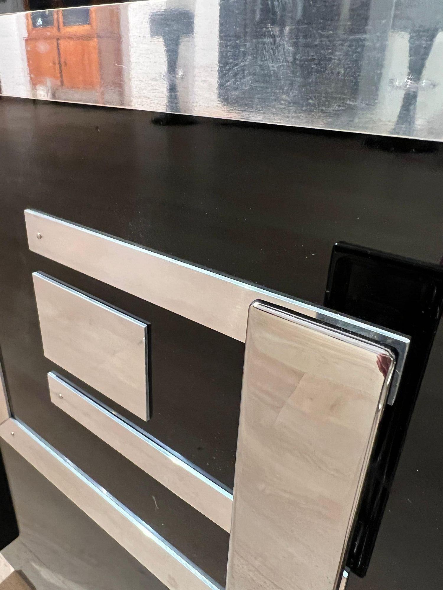 Art Deco Desk, Black Lacquer, Walnut, Metal, France, circa 1930/40 im Angebot 7