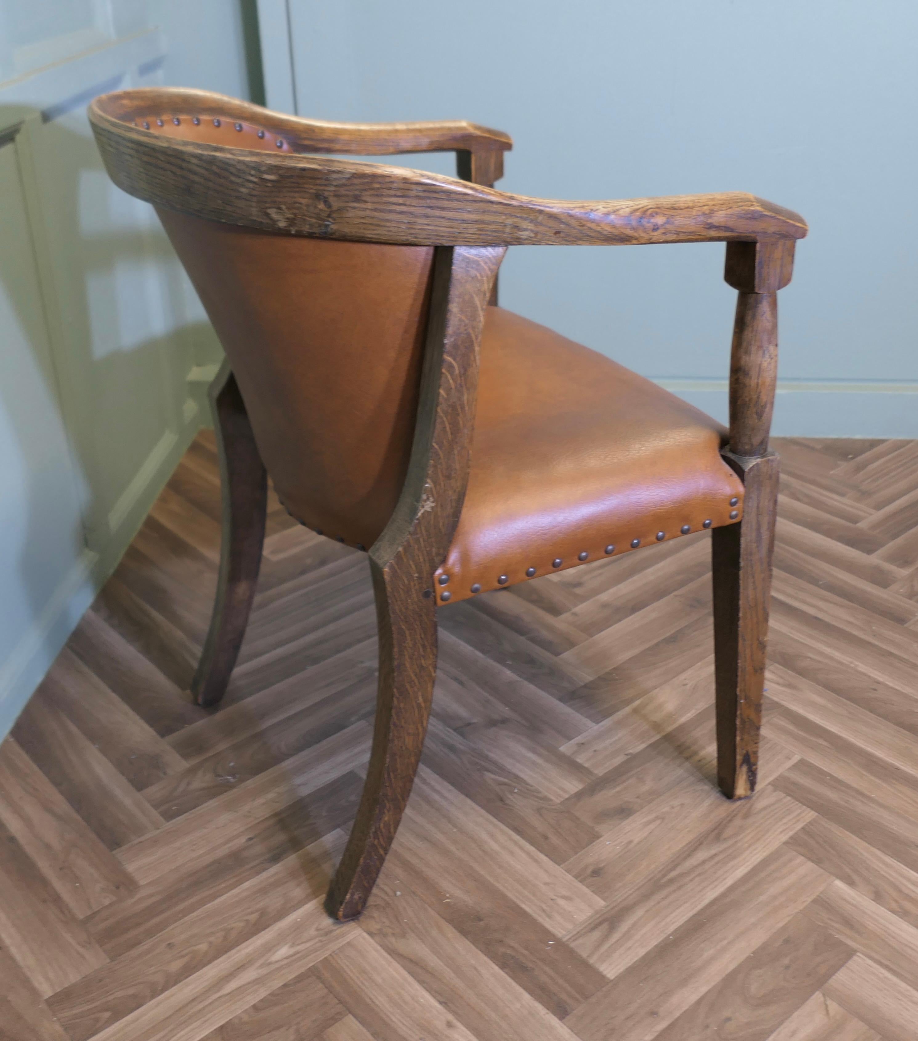 Mid-20th Century Art Deco Desk Chair, Board Room or Office Chair   The Chair is comfortable