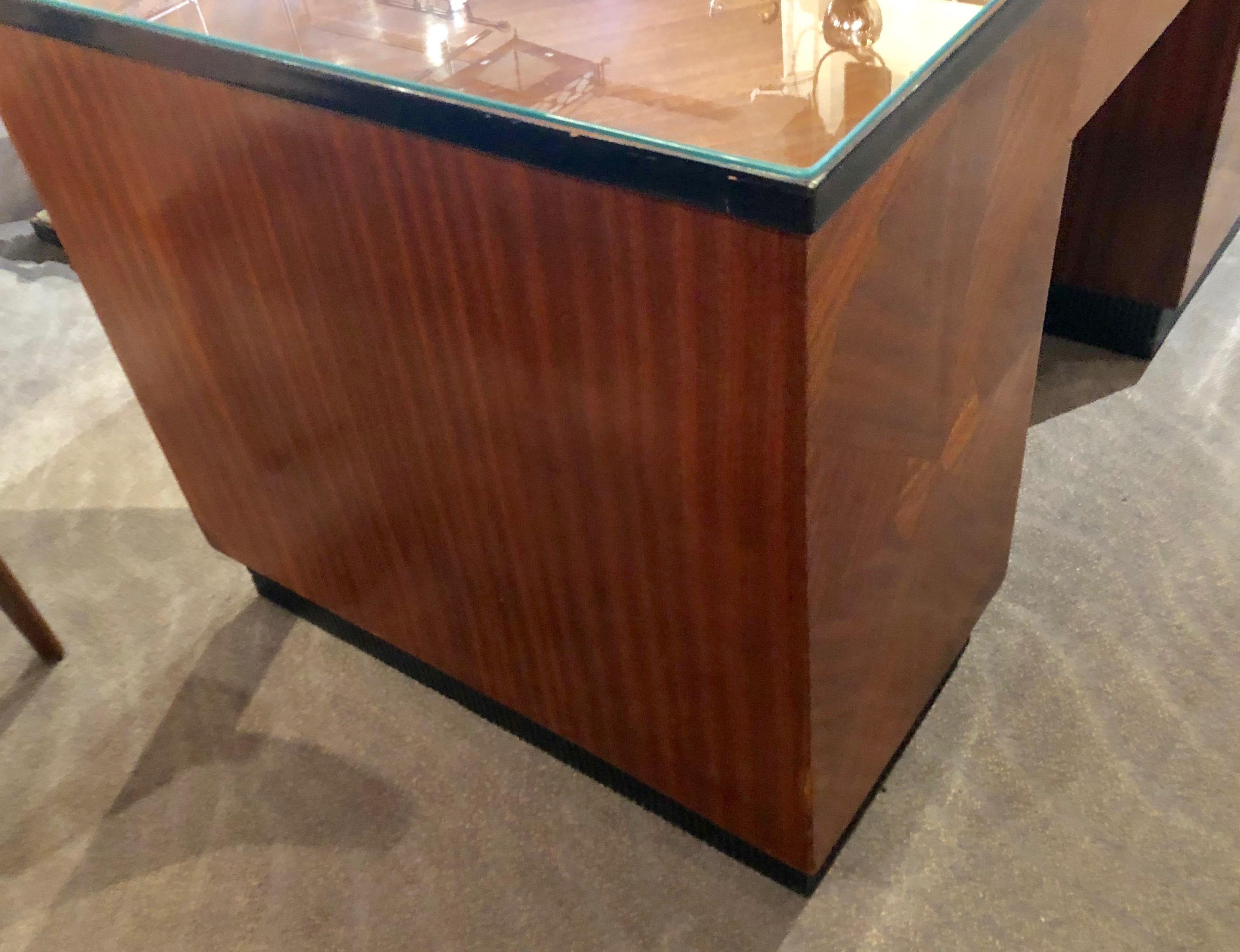 Art Deco Desk Classic Flamed Mahogany 4