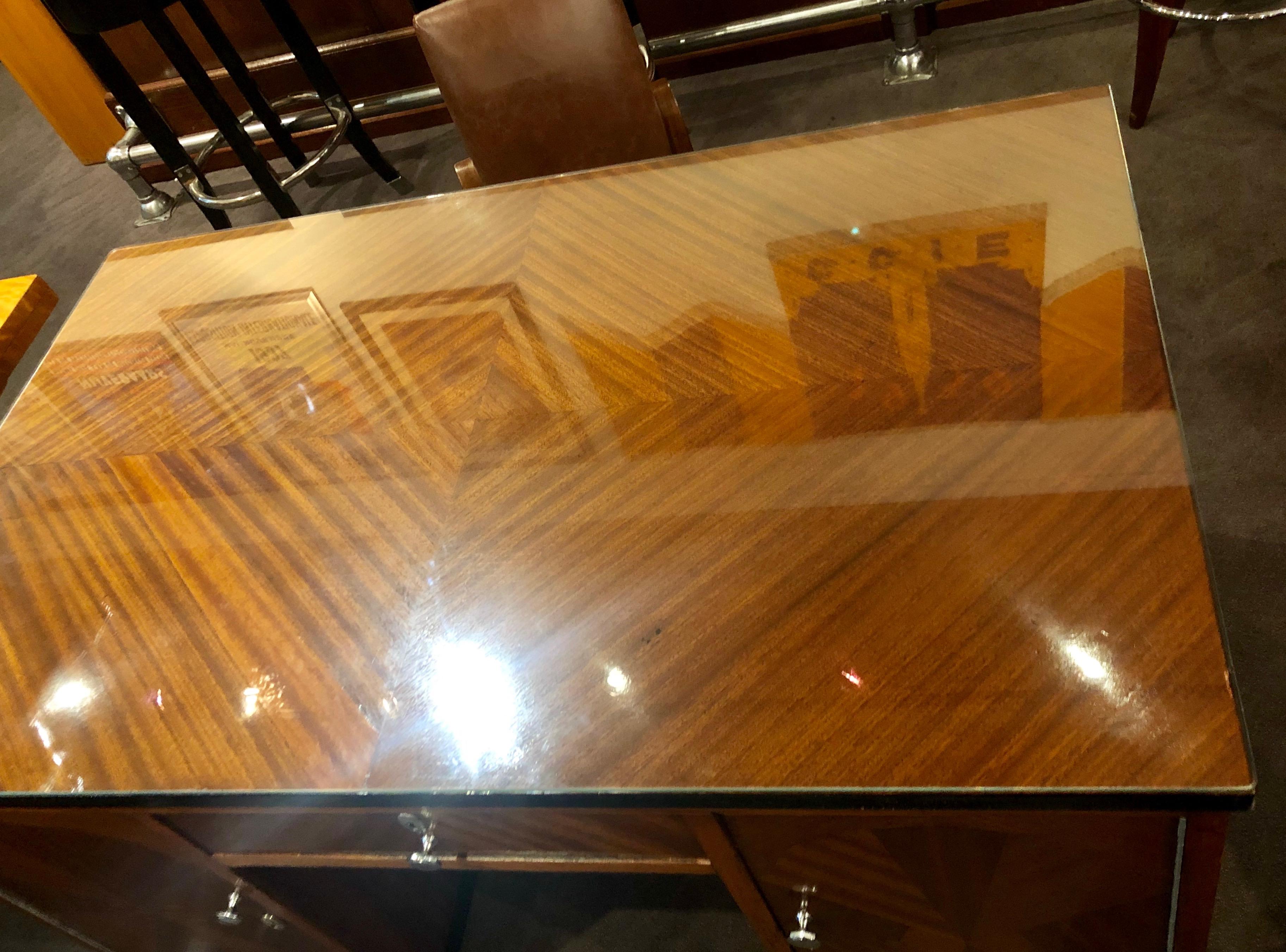 Art Deco Desk Classic Flamed Mahogany 1