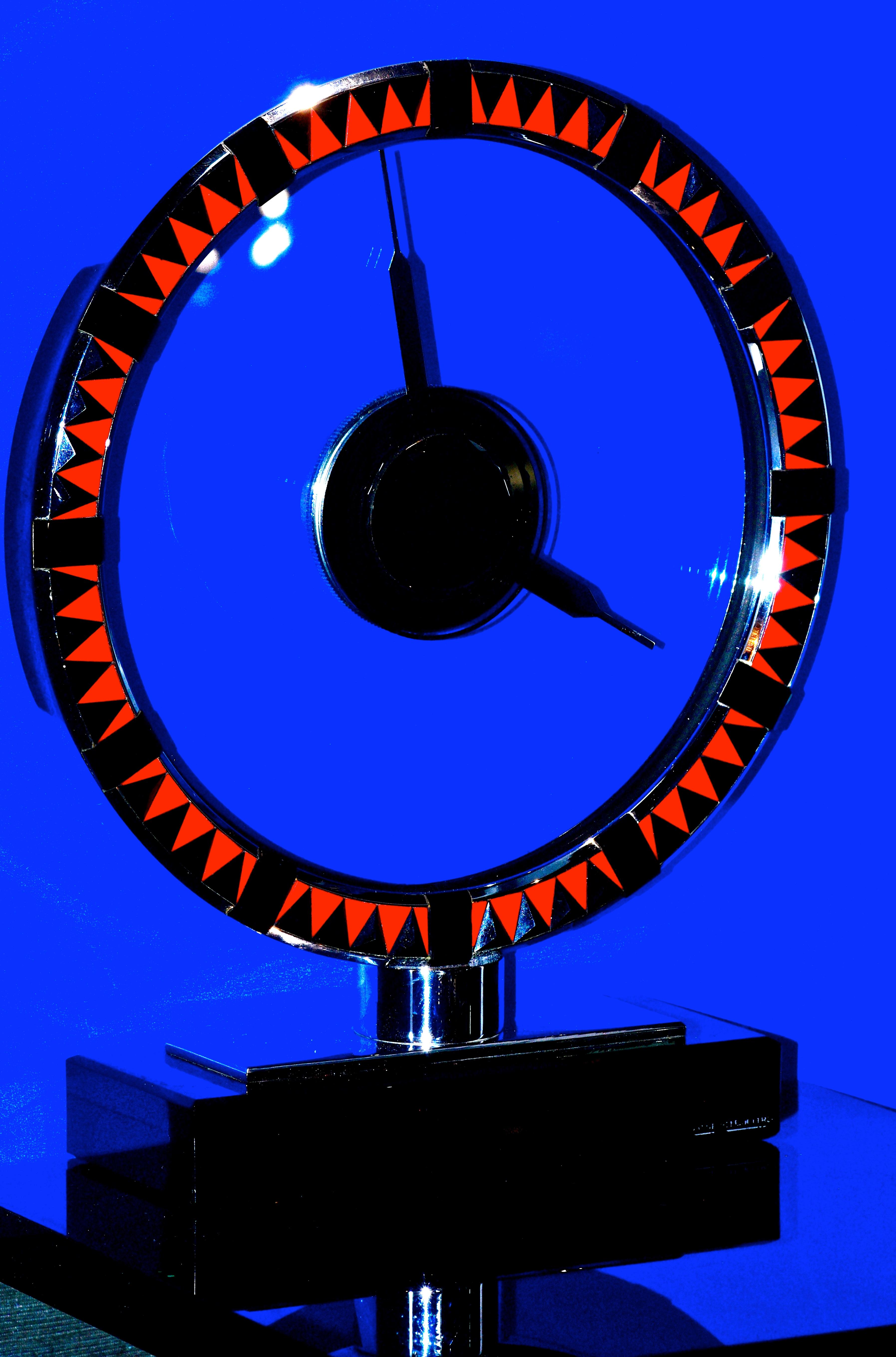 Art Deco Desk Clock by Jaeger-LeCoultre, C. 1925 For Sale 12