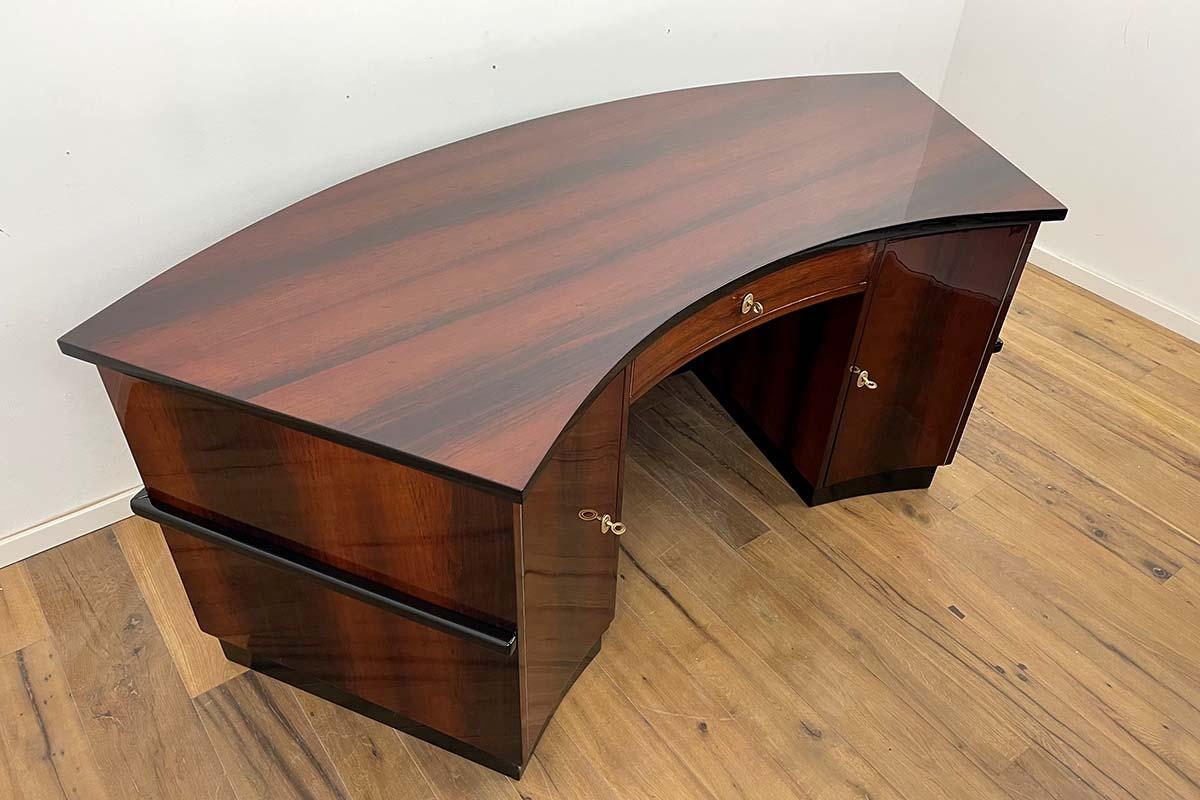 Schreibtisch im Art déco-Stil aus Paris „Villa des Arts“ aus Palisanderholz (Französisch) im Angebot