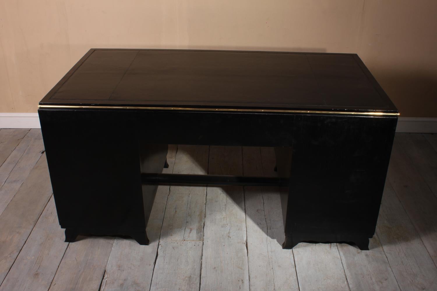 Art Deco Desk in Black Piano Lacquer 2