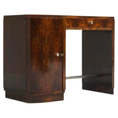 Art Deco Desk in Bookmatched Walnut Veneer 1930s