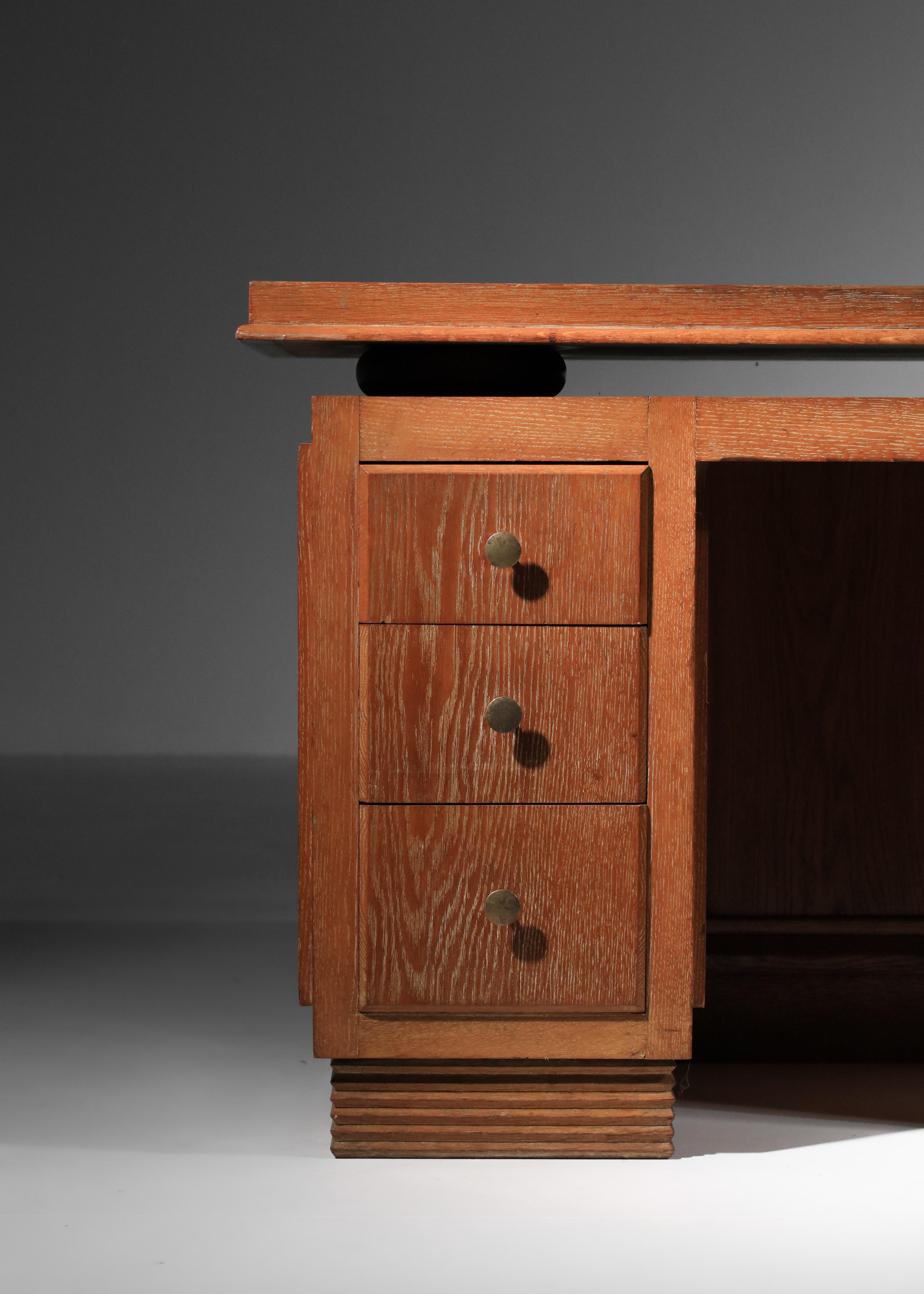 art deco desk in ceruse oak from the 40s In Good Condition For Sale In Ternay, Auvergne-Rhône-Alpes