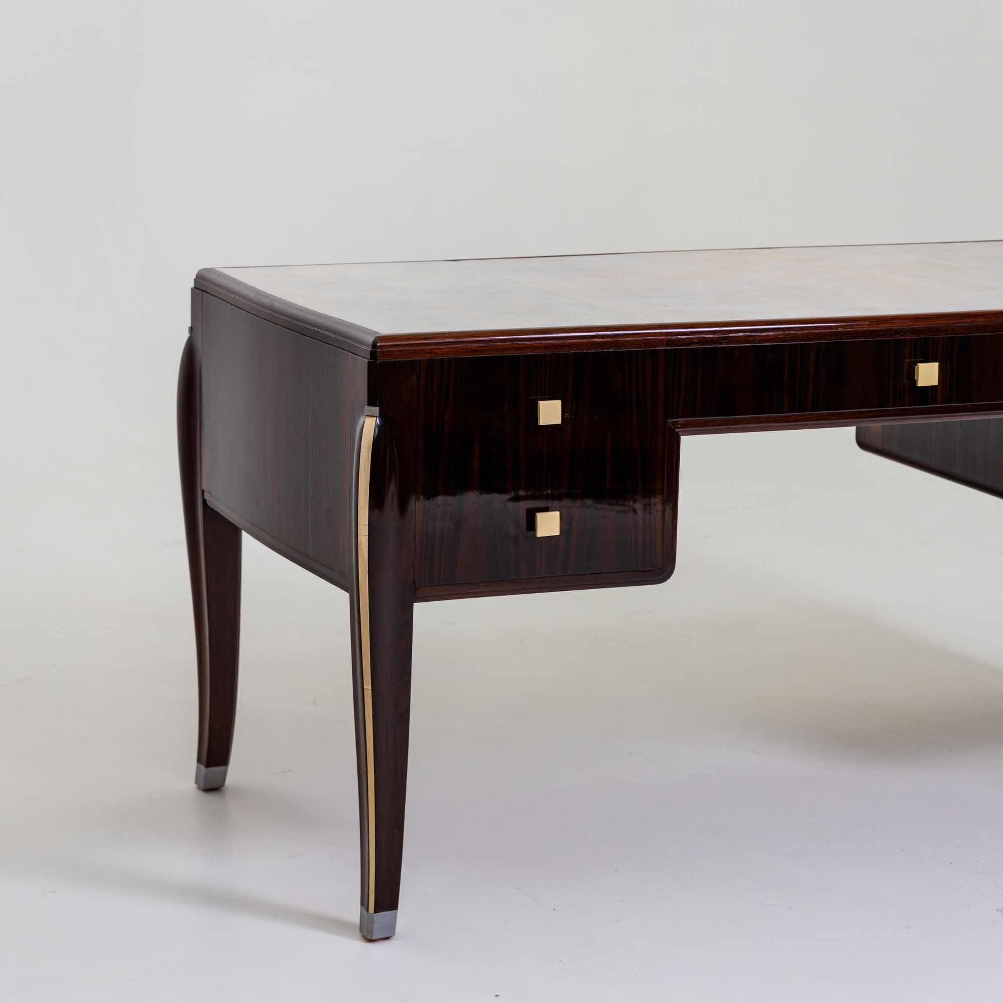 Art Deco Desk in the style of Jacques-Emile Ruhlmann (1879-1933), France, 1920s For Sale 9