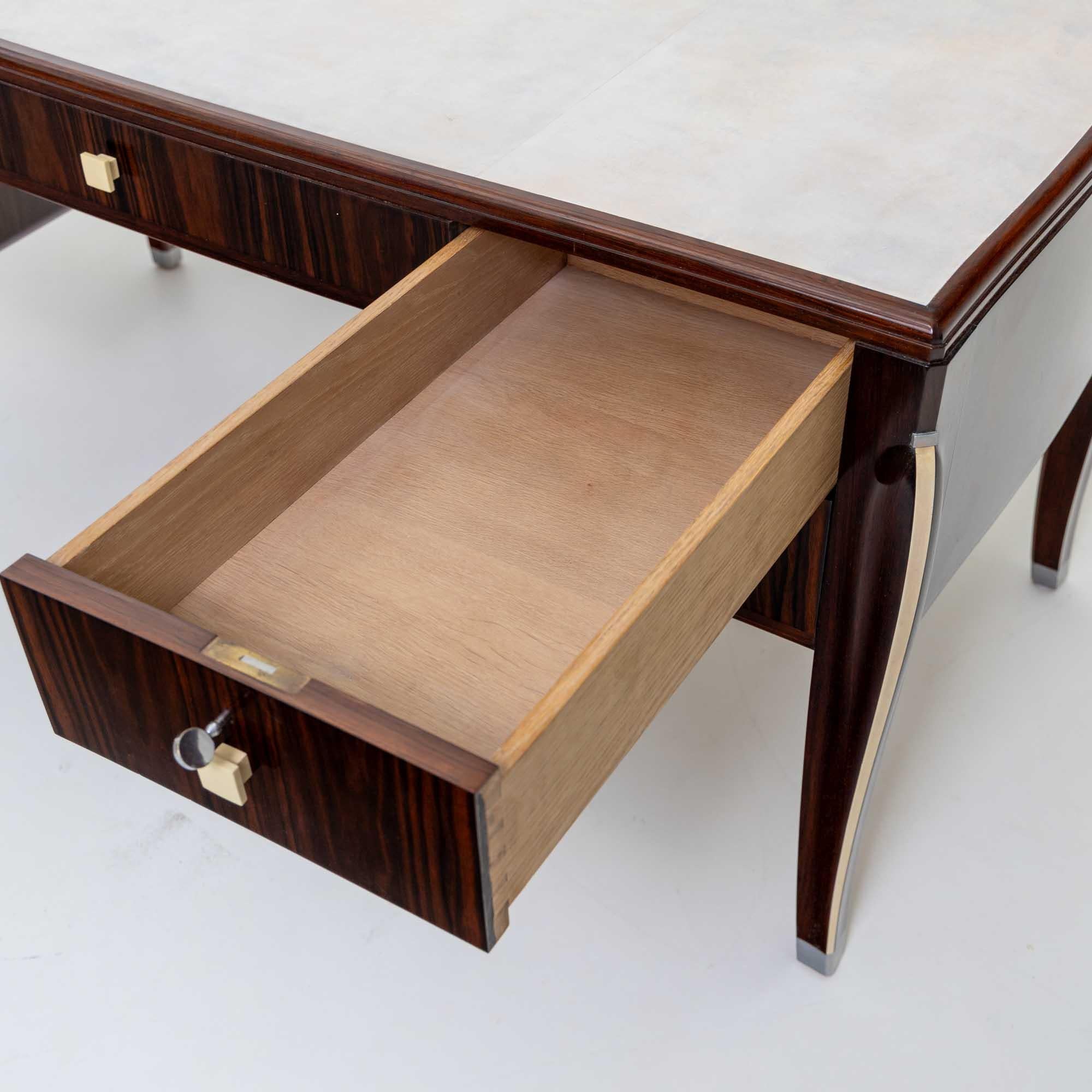 Art Deco Desk in the style of Jacques-Emile Ruhlmann (1879-1933), France, 1920s For Sale 13