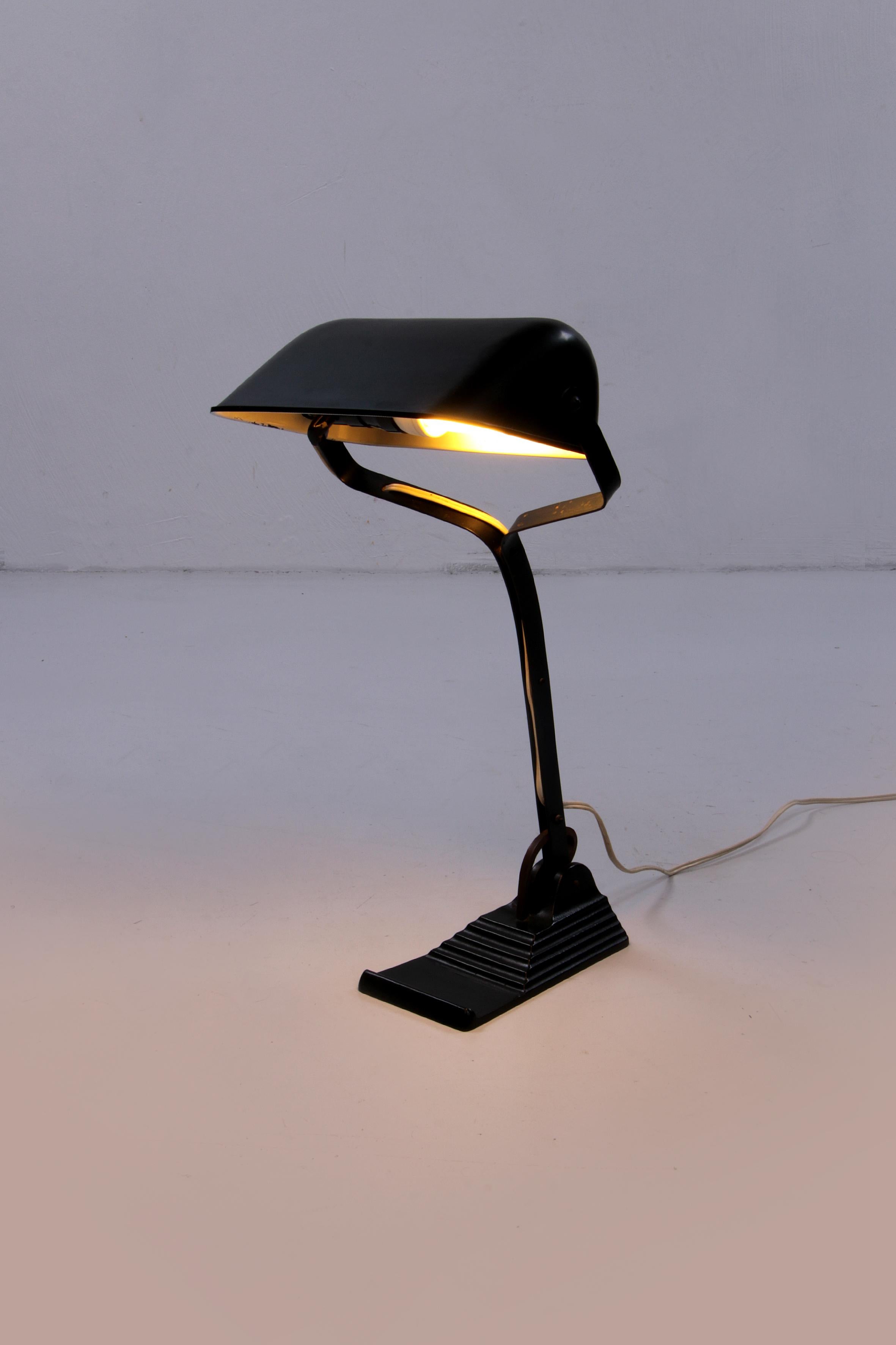Belgian Art Deco desk lamp also called (notary lamp) made by Erpe Belgium.
