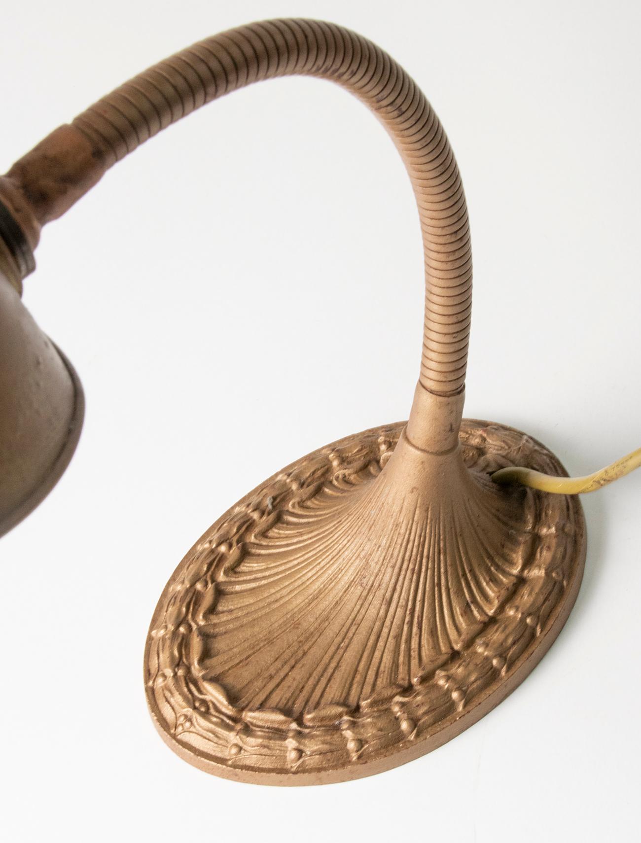 Art Deco Desk Lamp Bronze Goose Neck Made by Greist Model LFB In Good Condition In Casteren, Noord-Brabant