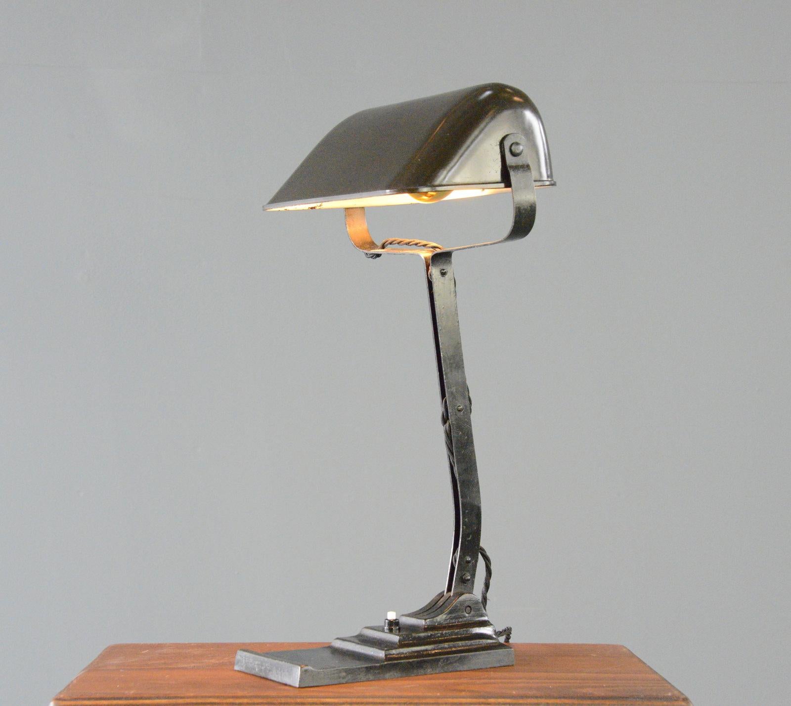 Inizio XX secolo Lampada da scrivania Art Deco di Erpe, circa anni '20 in vendita