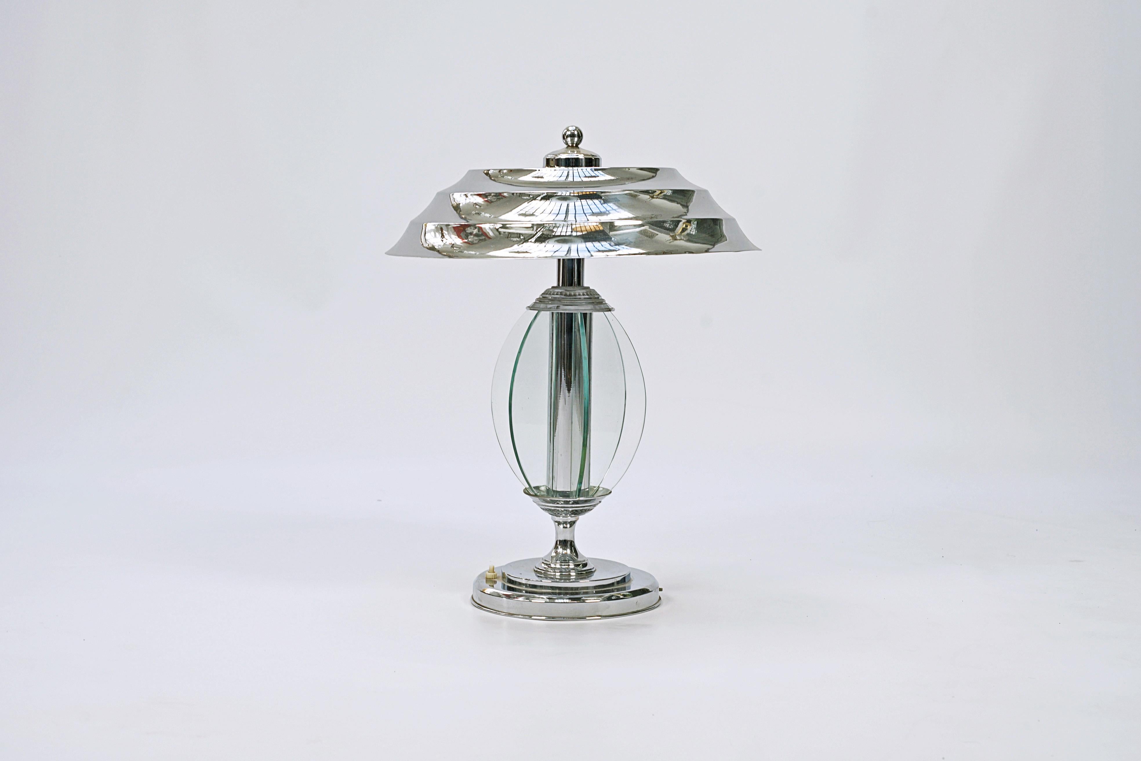 Art Deco Schreibtischlampe (Französisch) im Angebot