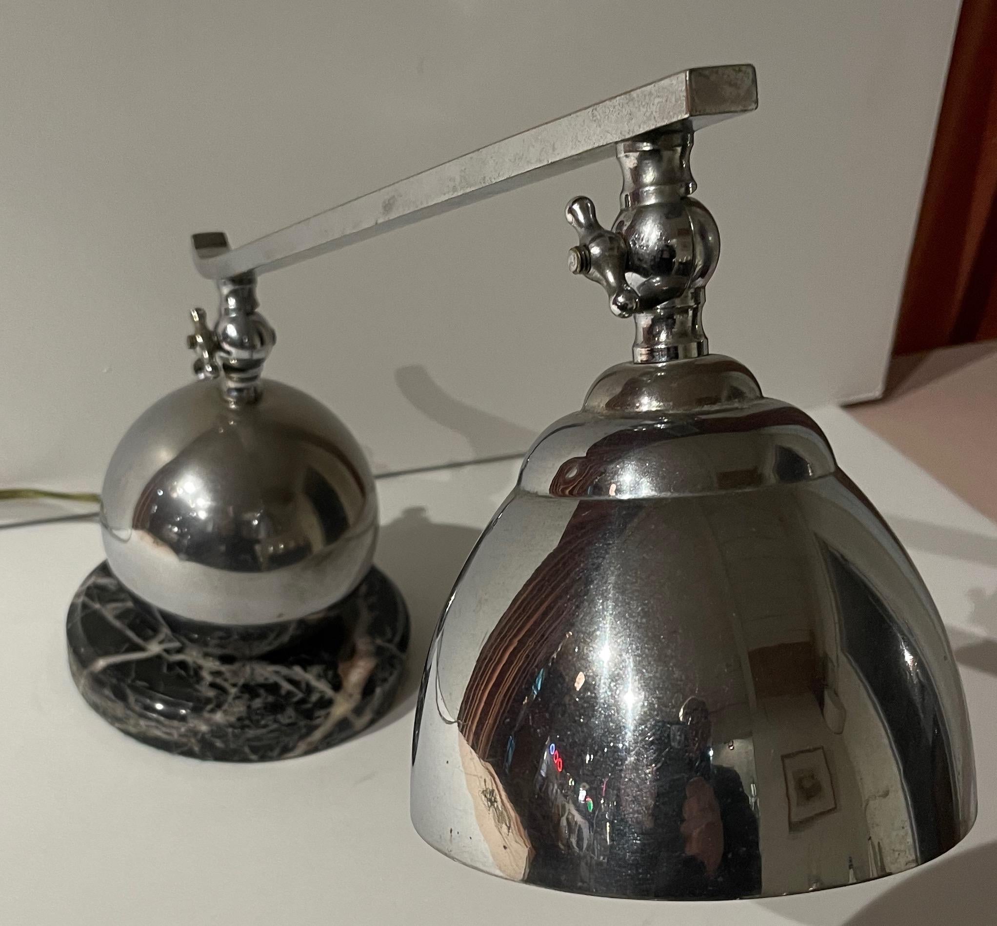 Lampe de bureau Art déco avec plateau de comptoir industriel en vente 4