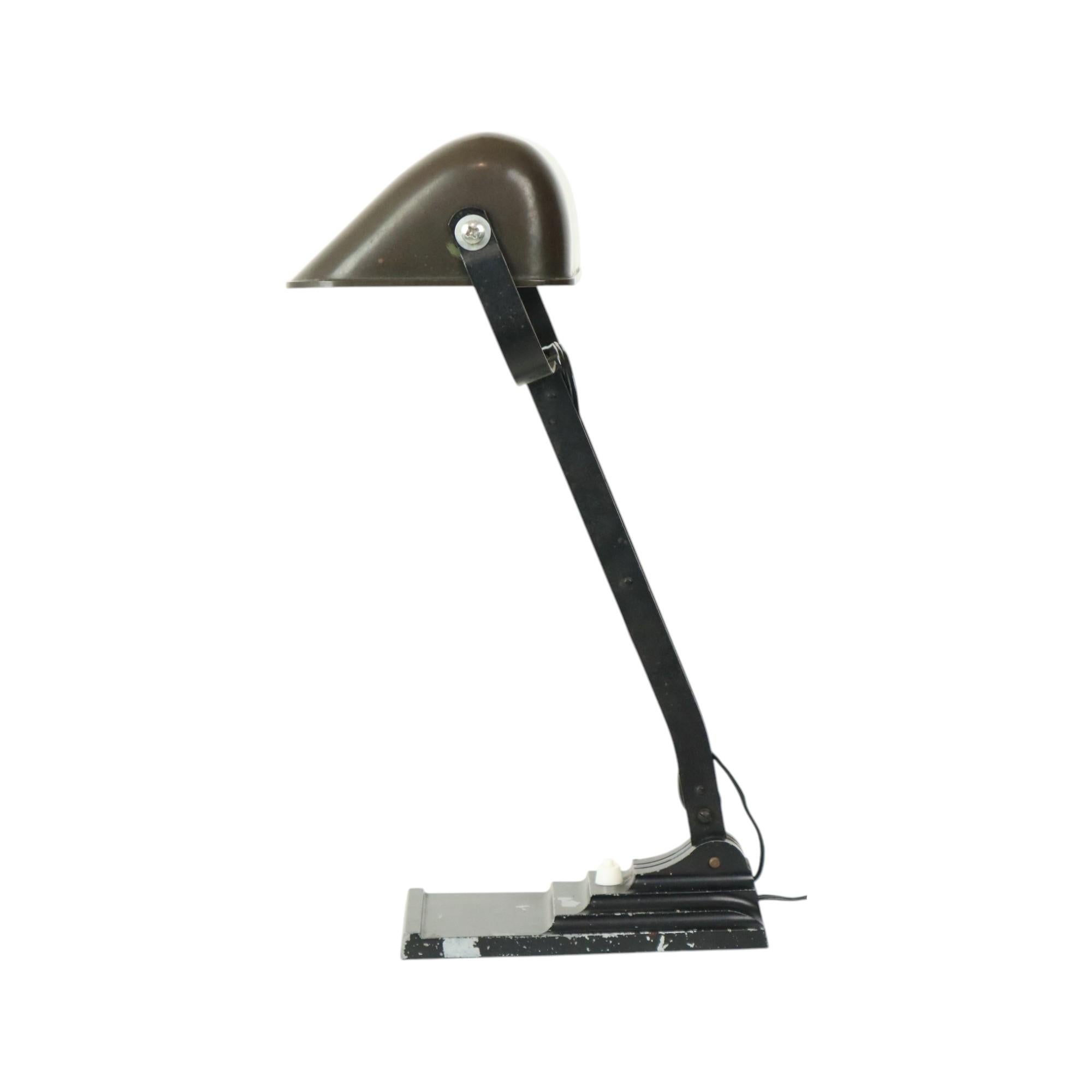 Bauhaus Lampe de bureau Art Déco Erpe Modèle 52 Bakélite fer forgé en vente