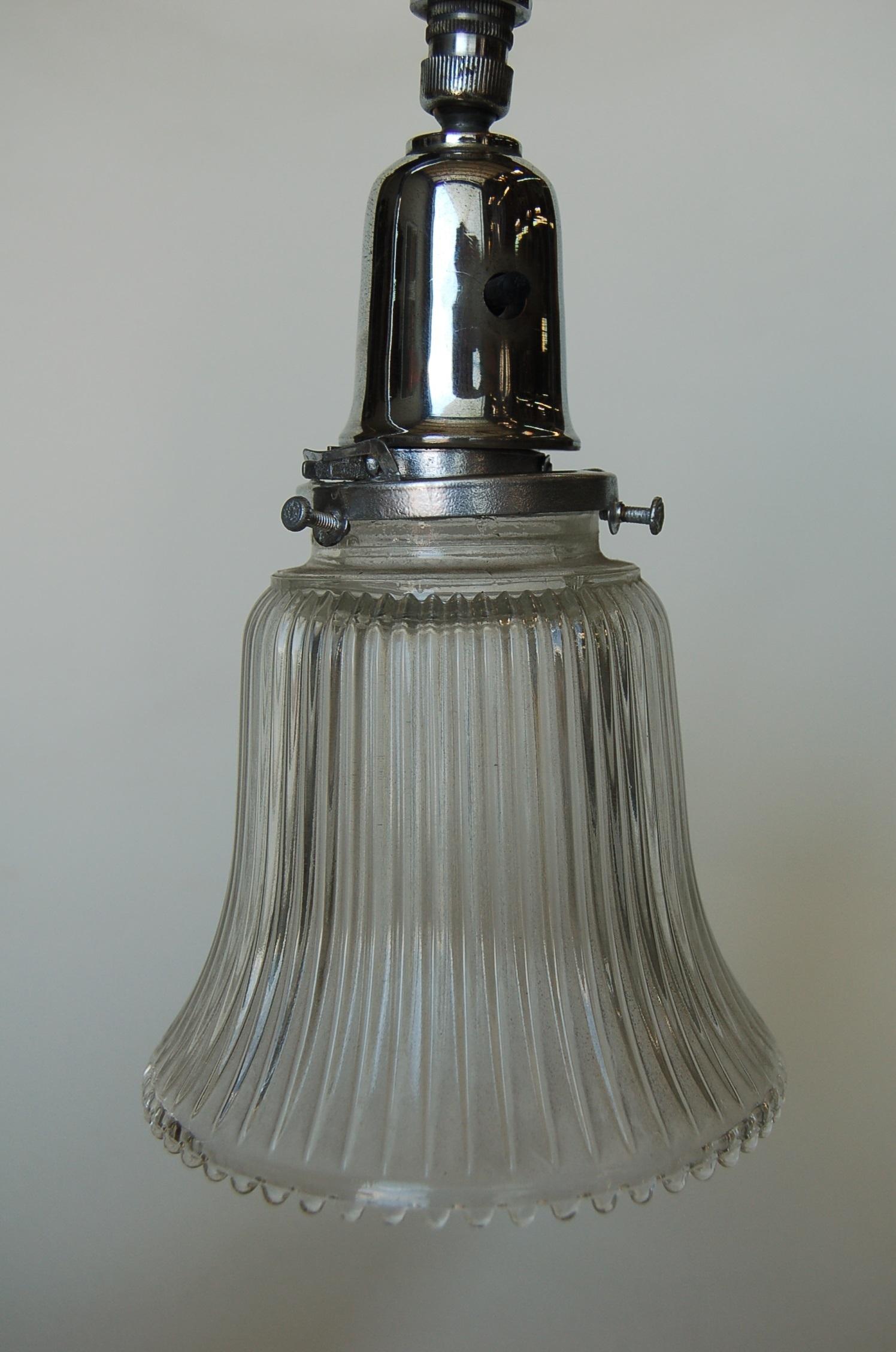 Art Deco Desk Table Lamp with Bell Shaped Glass Shade In Excellent Condition For Sale In Van Nuys, CA