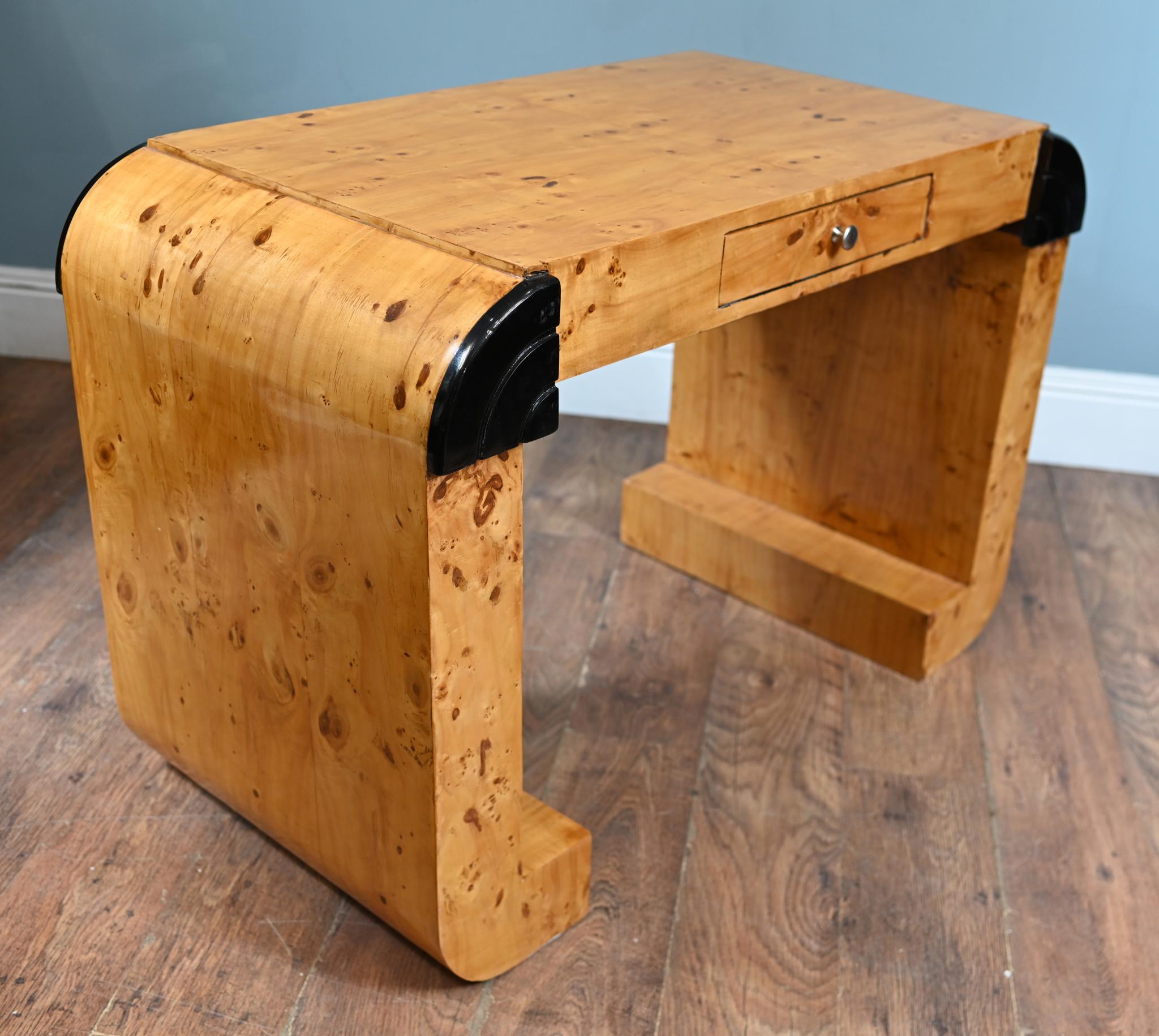 Art Deco Desk - Vintage Console Writing Table In Good Condition For Sale In Potters Bar, GB