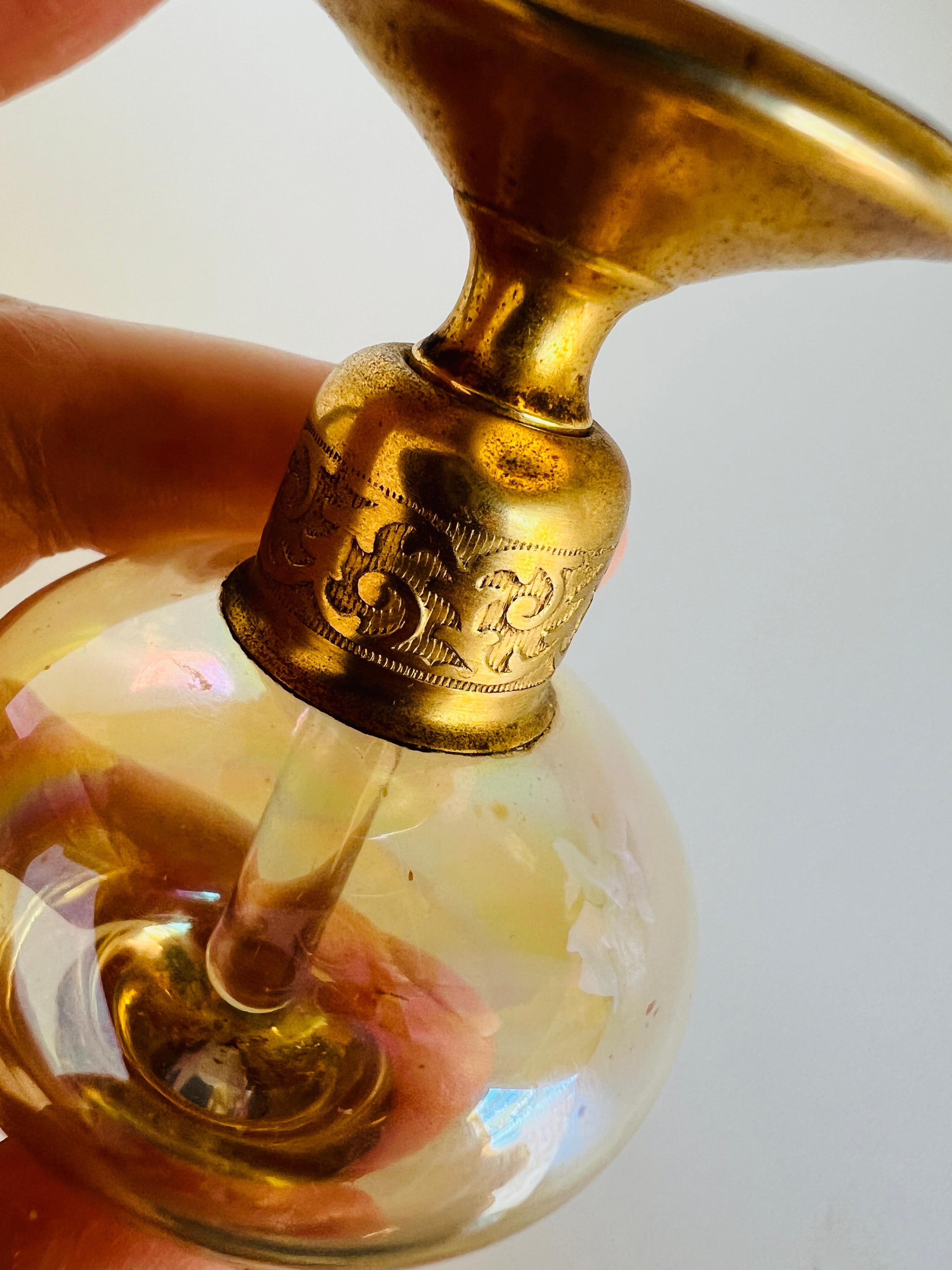 Art Deco DeVilbiss Gold Perfume Bottle Black Enamel Intact Dauber im Angebot 1