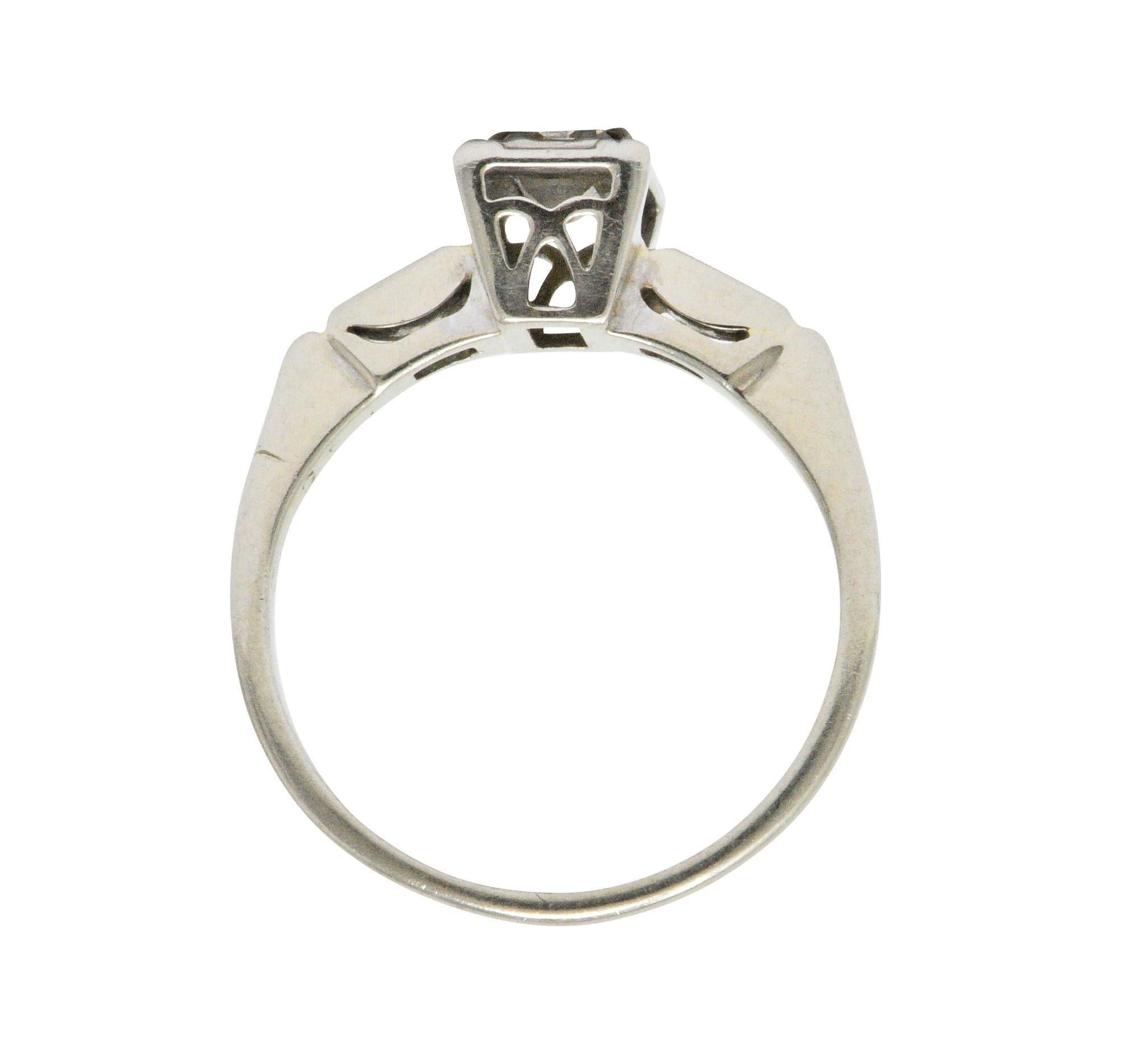 Women's or Men's Art Deco Diamond 14 Karat White Gold Engagement Ring