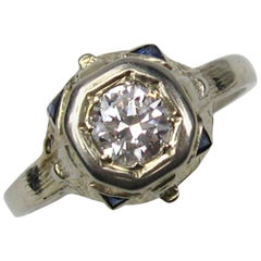 Art Deco Diamond 14 Karat White Gold Engagement Ring