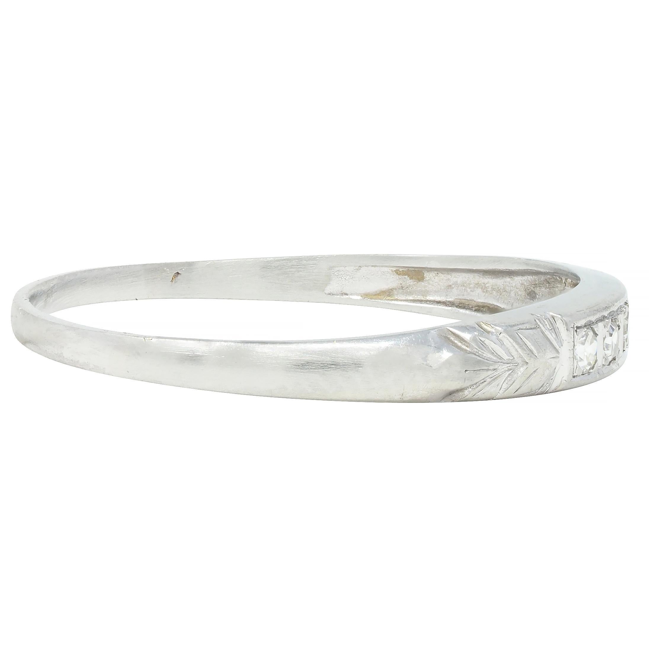 Art Deco Diamond 14 Karat White Gold Five Stone Vintage Wedding Band Ring In Excellent Condition In Philadelphia, PA