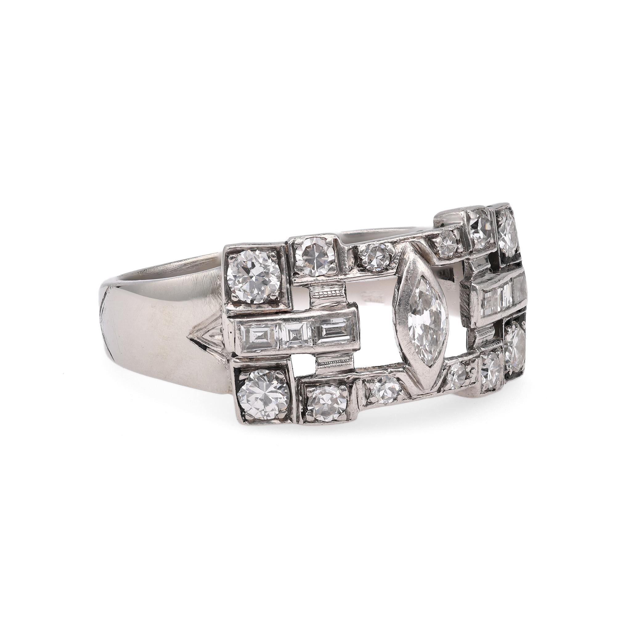 Art Deco Diamond 14k White Gold Ring In Good Condition In Beverly Hills, CA