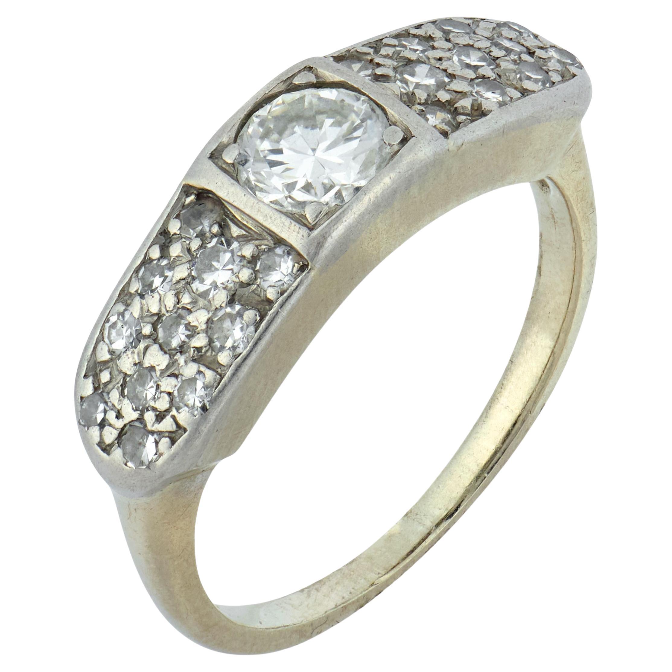 Art Deco diamond 14k white gold ring en vente