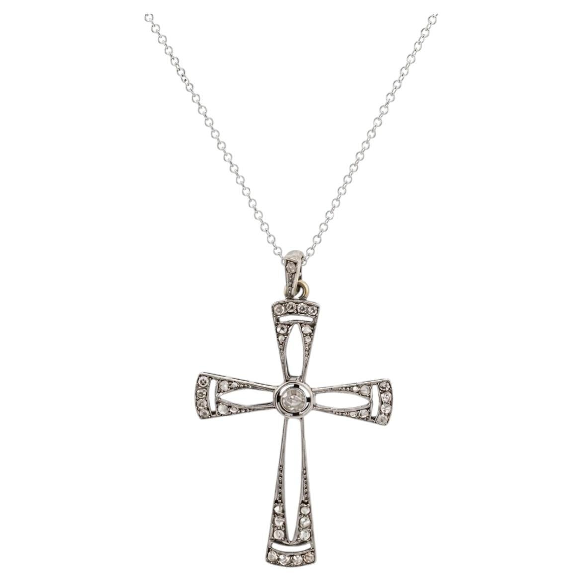 Collana con ciondolo a forma di croce in stile Art Déco, con diamanti, in oro giallo 14k e platino