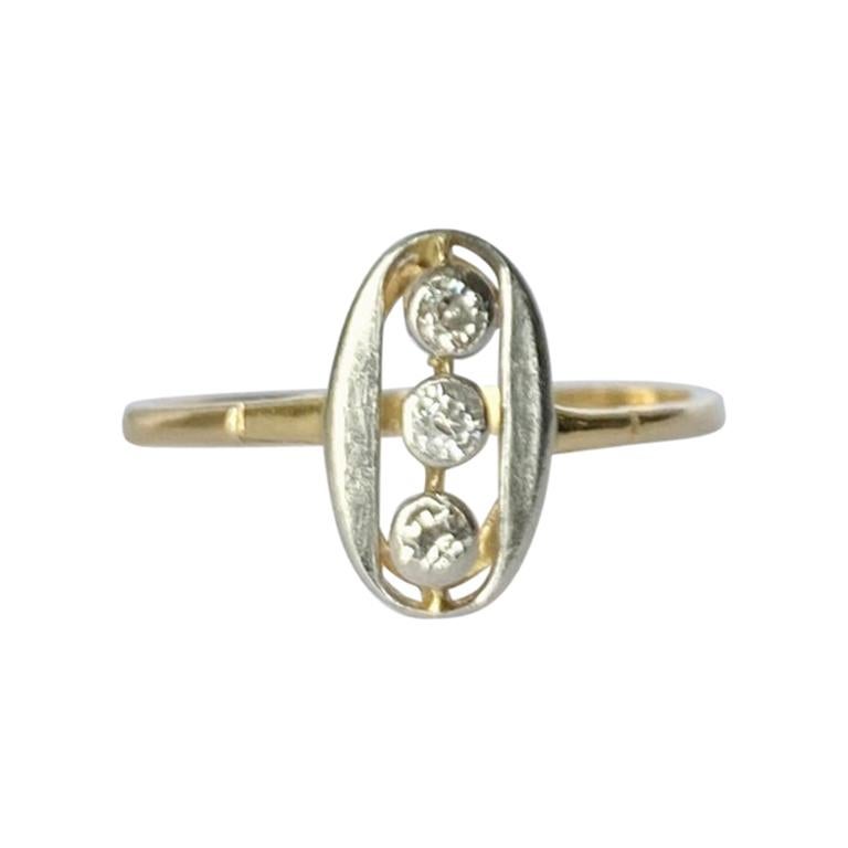 Art Deco Diamond, 18 Carat Gold and Platinum Panel Ring For Sale at 1stDibs