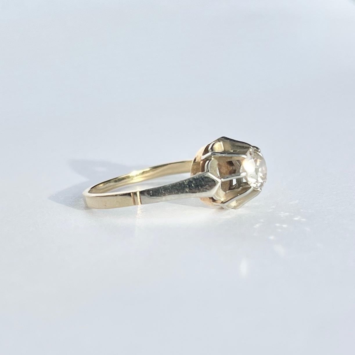 Art Deco Diamond, 18 Carat Gold and Platinum Solitaire Ring For Sale 1