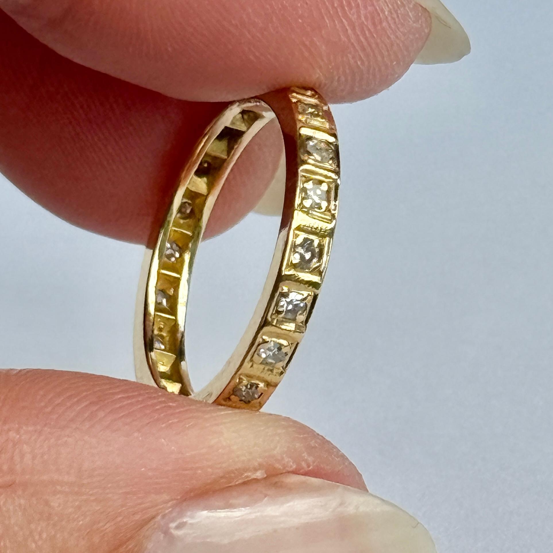 Art Deco Diamond 18 Carat Gold Full Eternity Band (Rundschliff) im Angebot