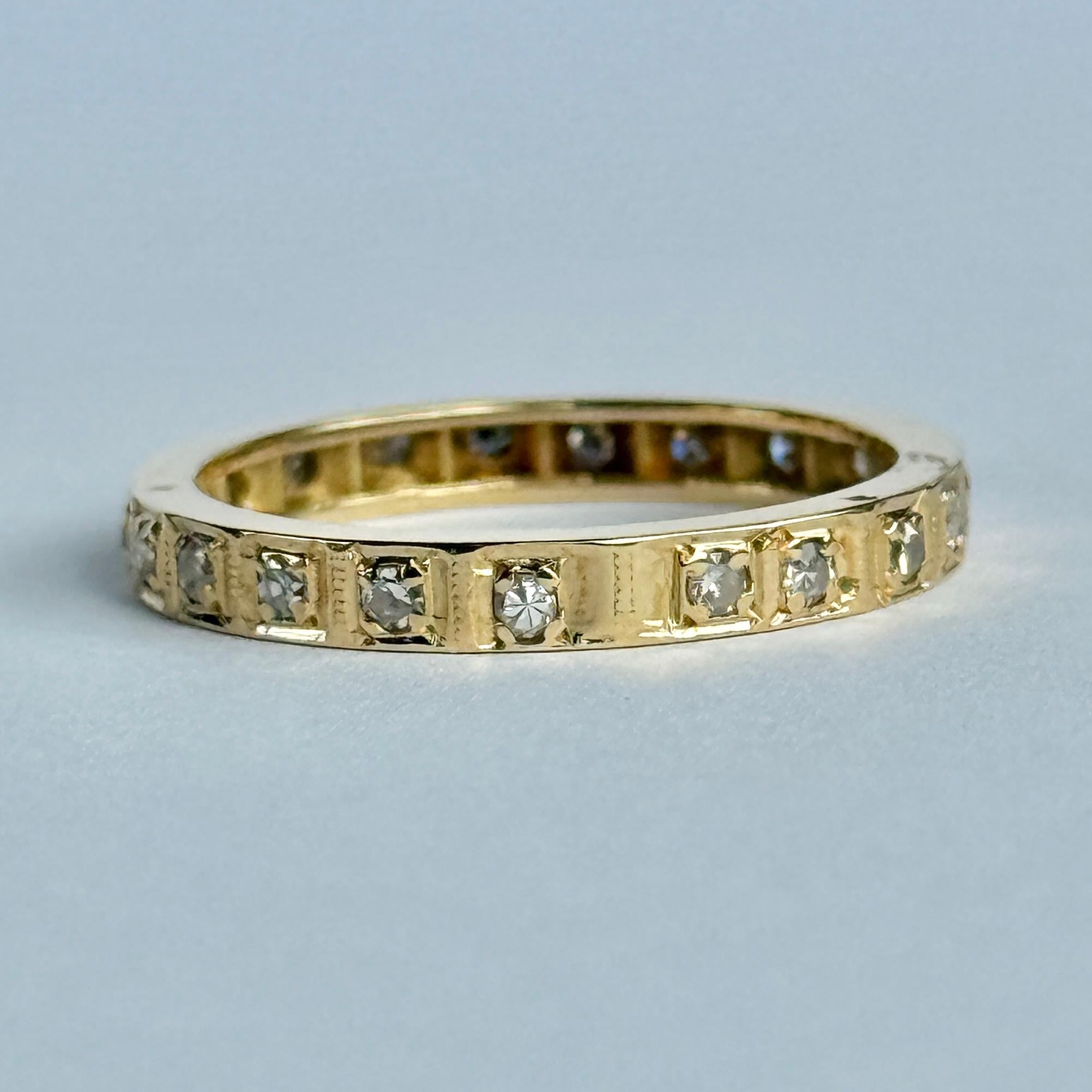 Art Deco Diamond 18 Carat Gold Full Eternity Band für Damen oder Herren im Angebot