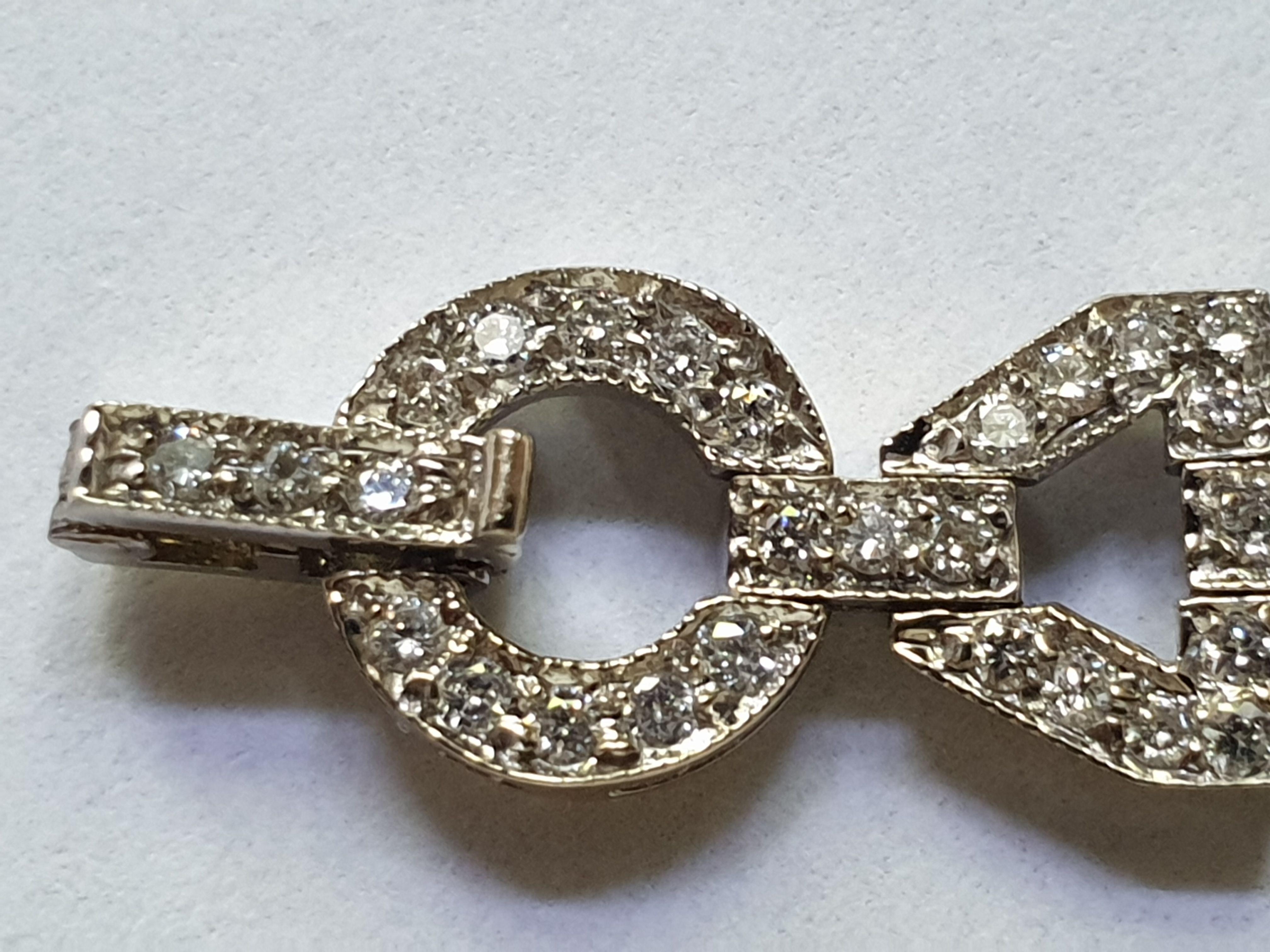 Gliederarmband im Art-Déco-Stil mit Diamanten aus 18 Karat Weißgold (Brillantschliff) im Angebot